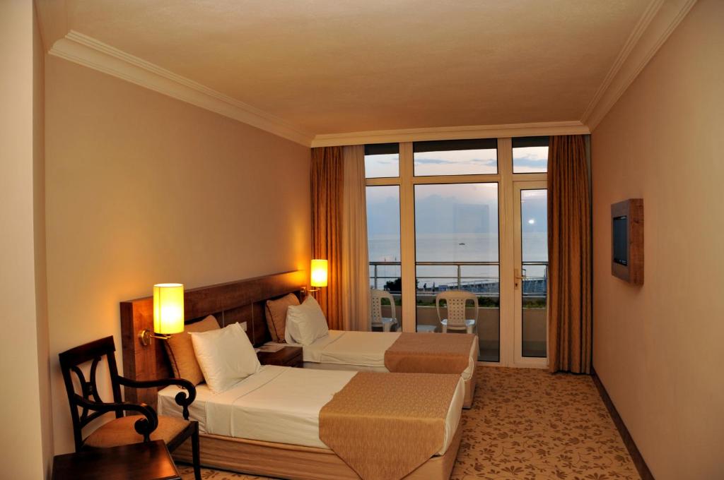 هتل Nerton ساید