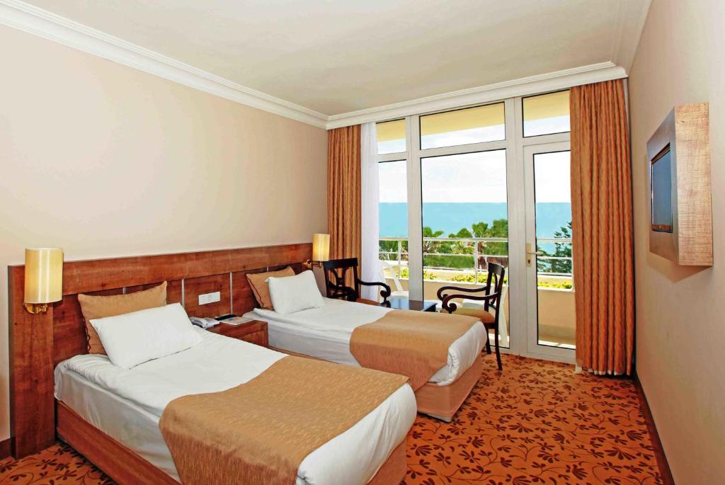 هتل Nerton ساید