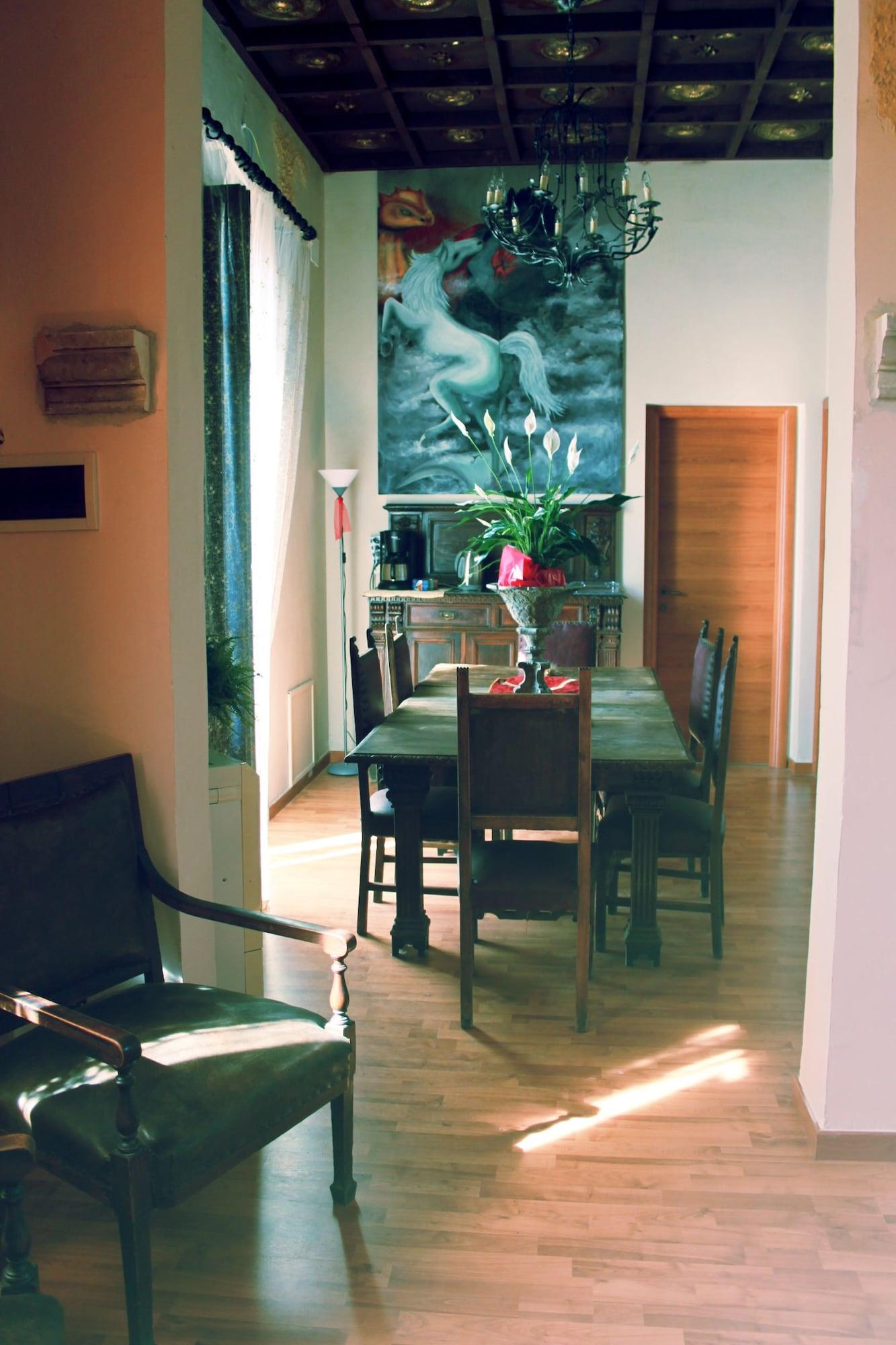 هتل Camelot Bed & Breakfast پالرمو