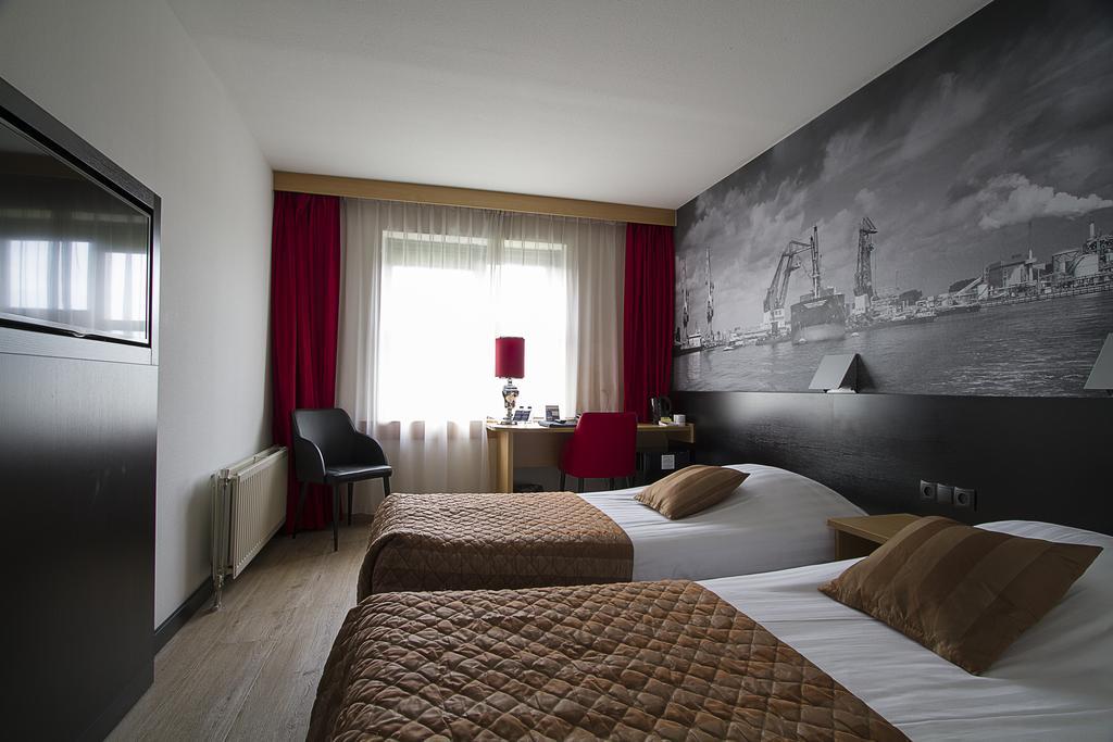 هتل Bastion Hotel Barendrecht روتردام