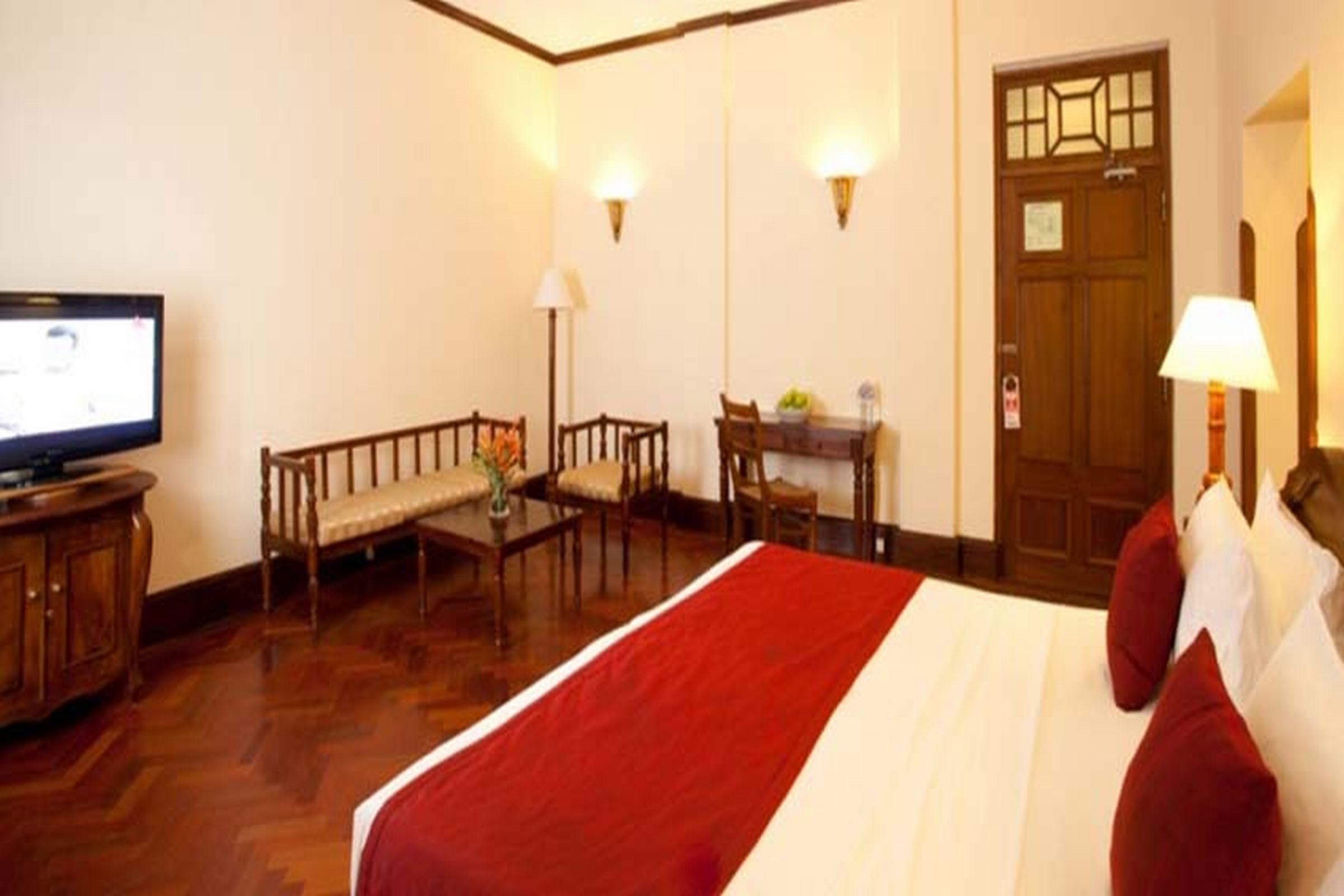 هتل Mount Lavinia Hotel مونت لاوینیا