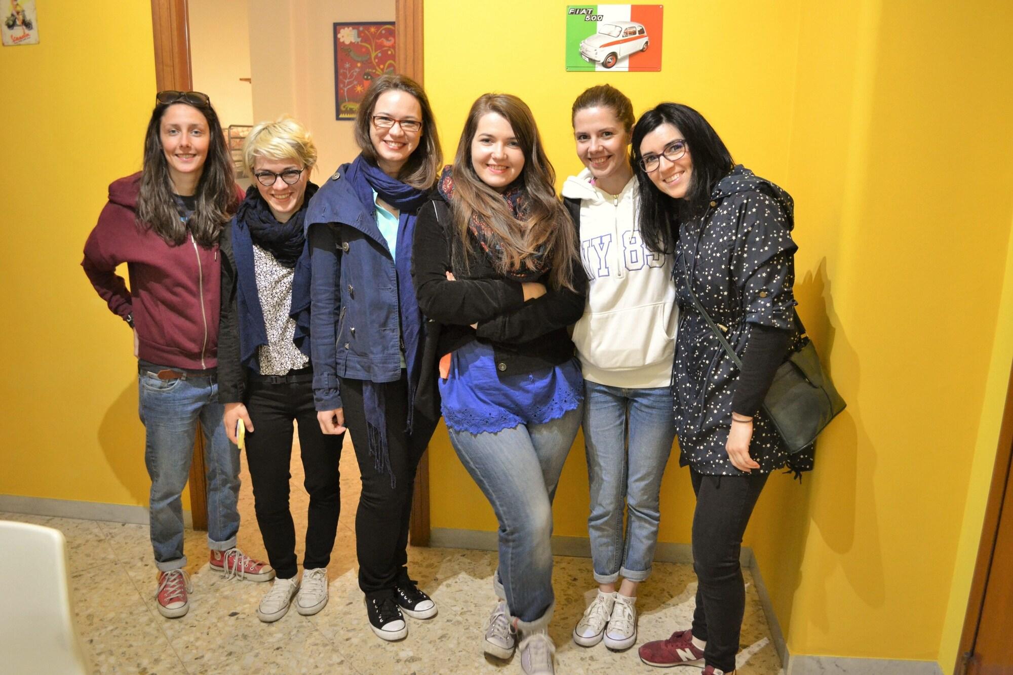 هتل Olive Tree باری