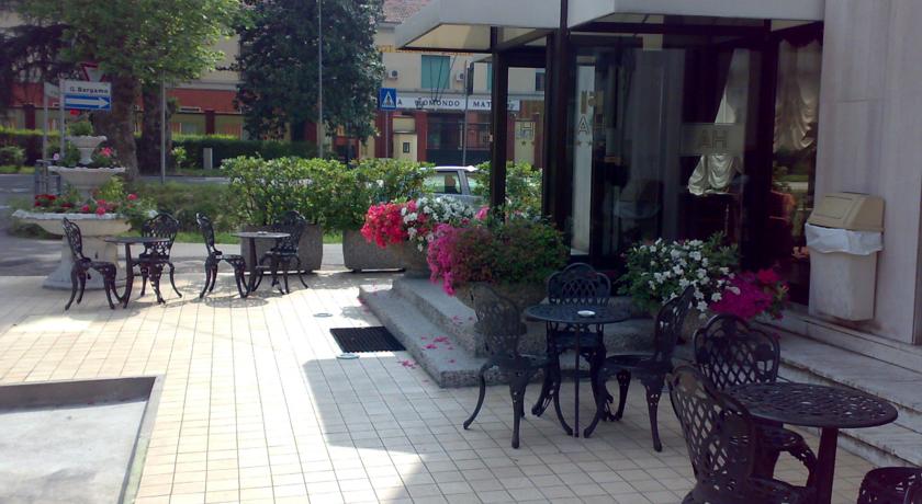 Alibaba https://cdn.alibaba.ir/ostorage/hotel/images/8A6885DC/8EDD7B534A2D225A97CFEFF7D894B020.jpg