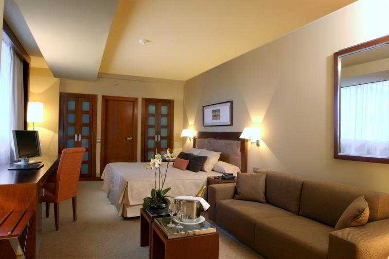 هتل Sercotel Hotel Nuevo Madrid مادرید