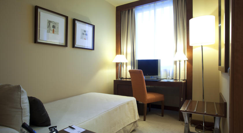 هتل Sercotel Hotel Nuevo Madrid مادرید