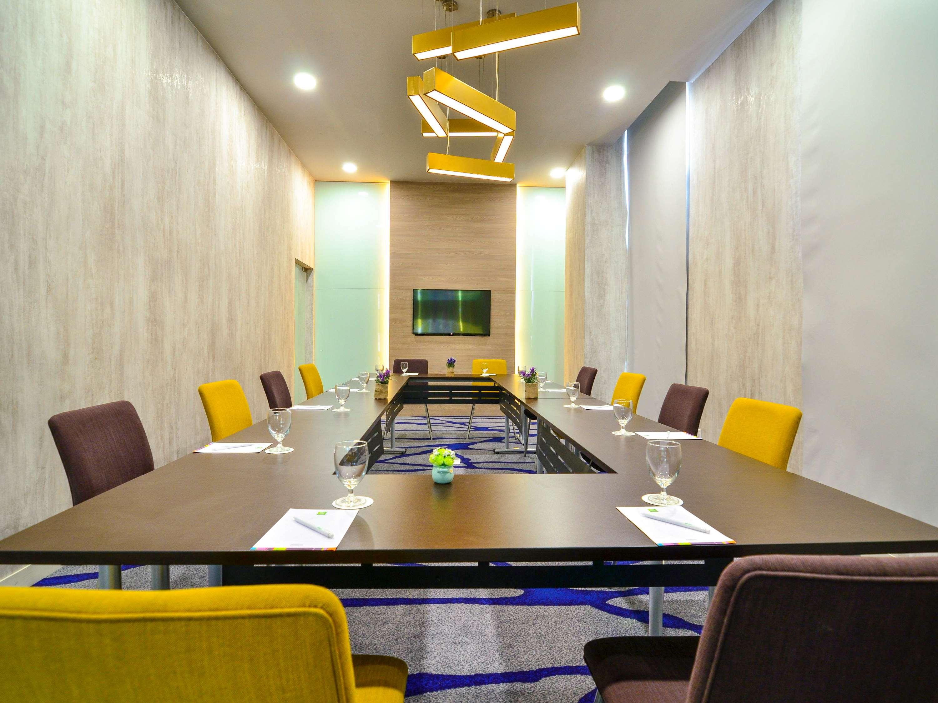 هتل ibis Styles Selangor Sri Damansara کوالالامپور