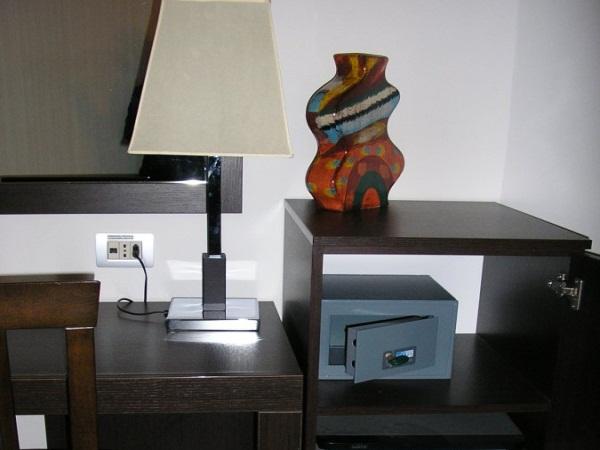 Alibaba https://cdn.alibaba.ir/ostorage/hotel/images/8C3A171E/42FA11AAC47D9D50842FD937761D61E9.jpg