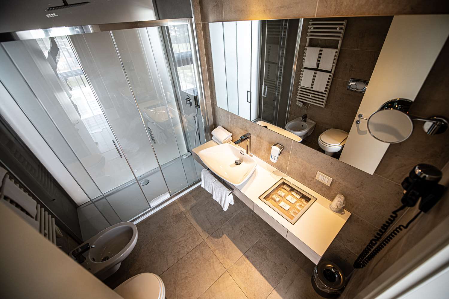 Alibaba https://cdn.alibaba.ir/ostorage/hotel/images/8EEFC4AC/A86A37C41BA1317491E614C7891085B5.jpg