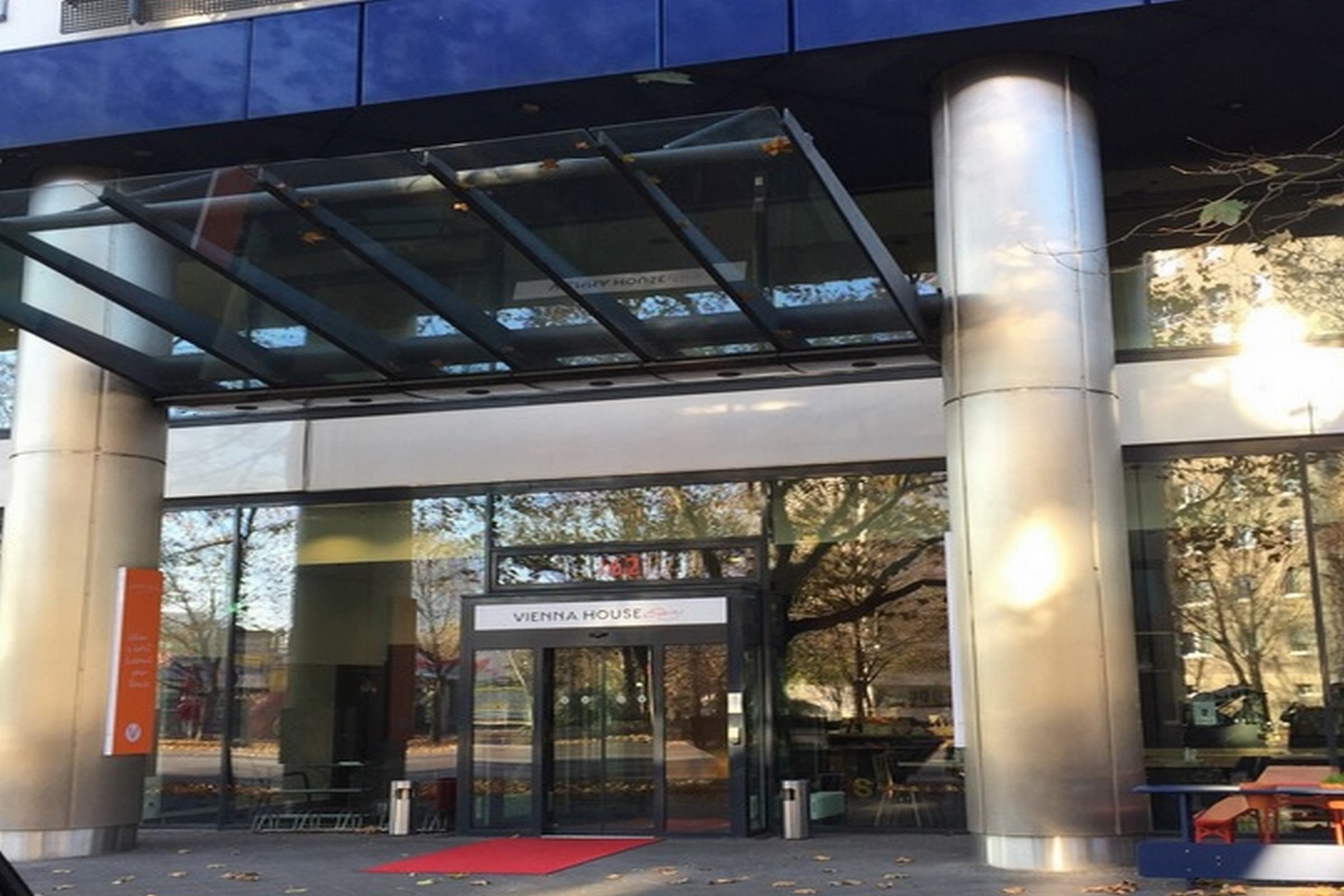 Alibaba https://cdn.alibaba.ir/ostorage/hotel/images/8FE65D53/A7D3B0BA1F64757C36E75D16B7483DF3.jpg