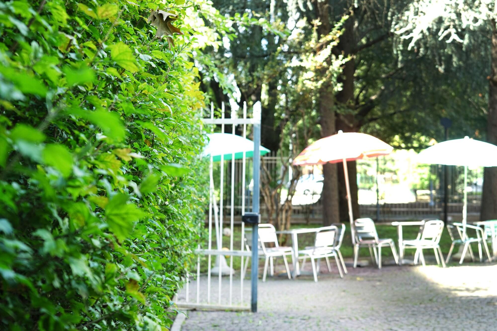 هتل Hi! Ostello Milano میلان