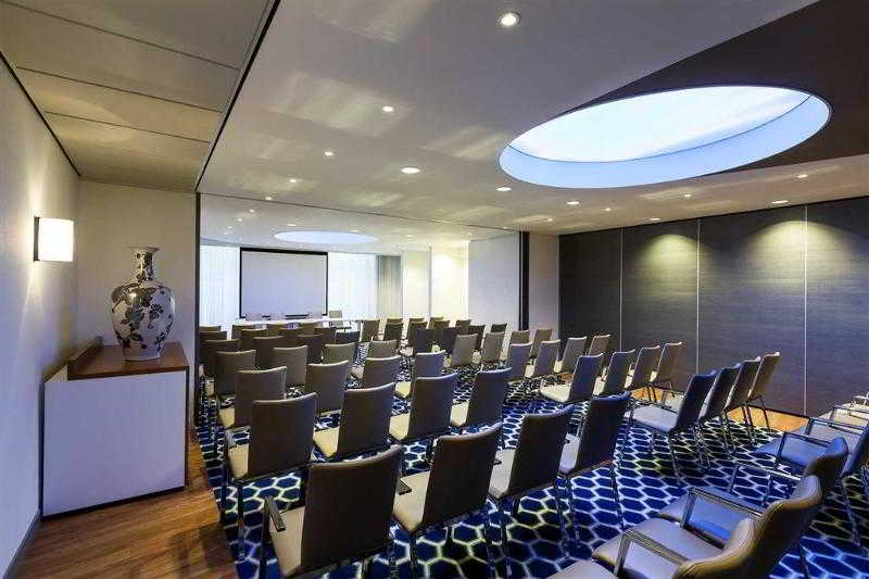 هتل Novotel Den Haag City Centre The Hague