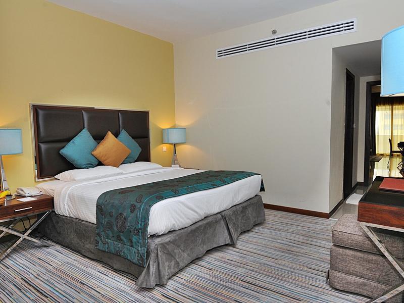 هتل Phoenix Plaza Hotel Apartments ابوظبی