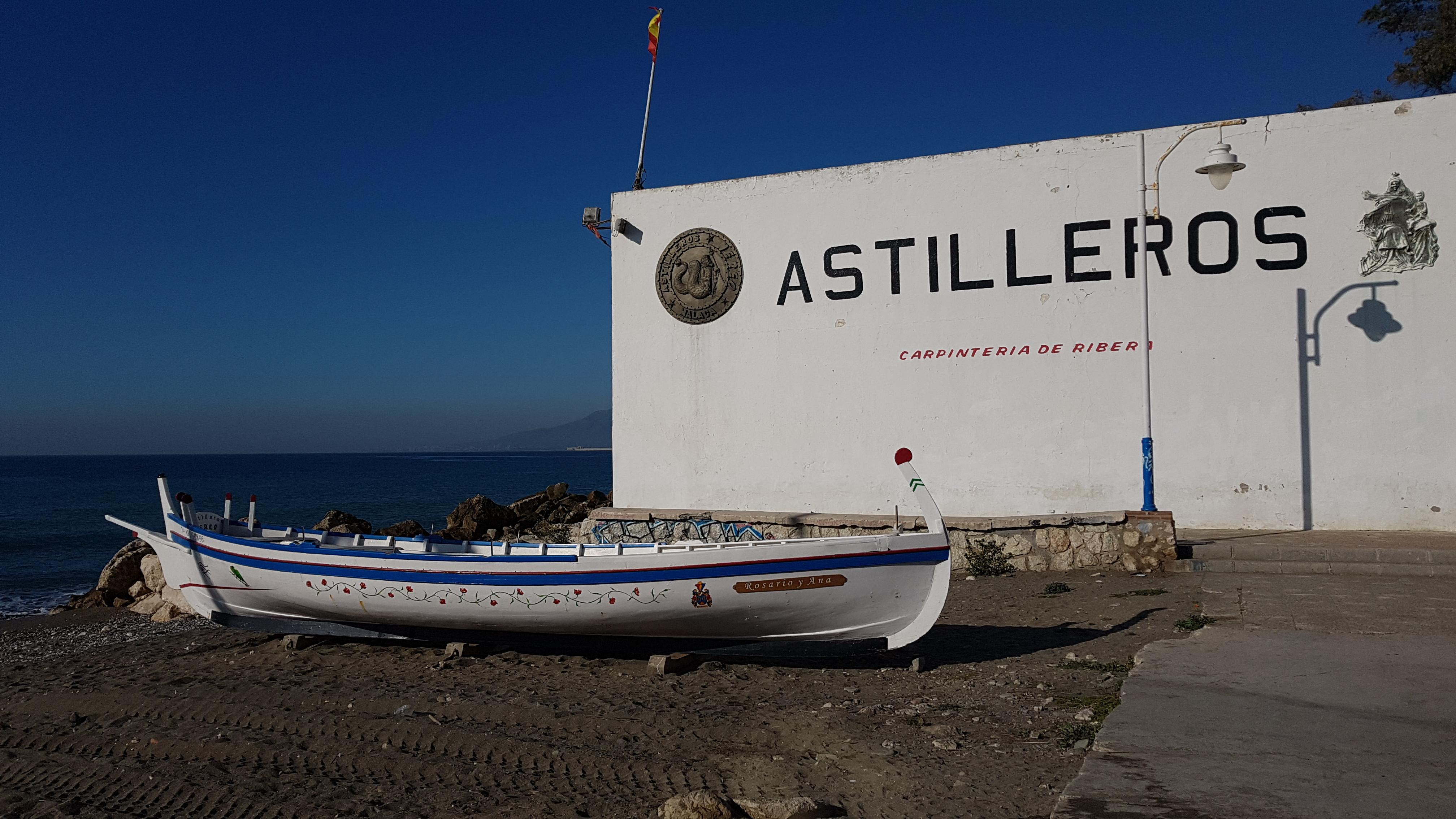 هتل Hostal El Nogal مالاگا