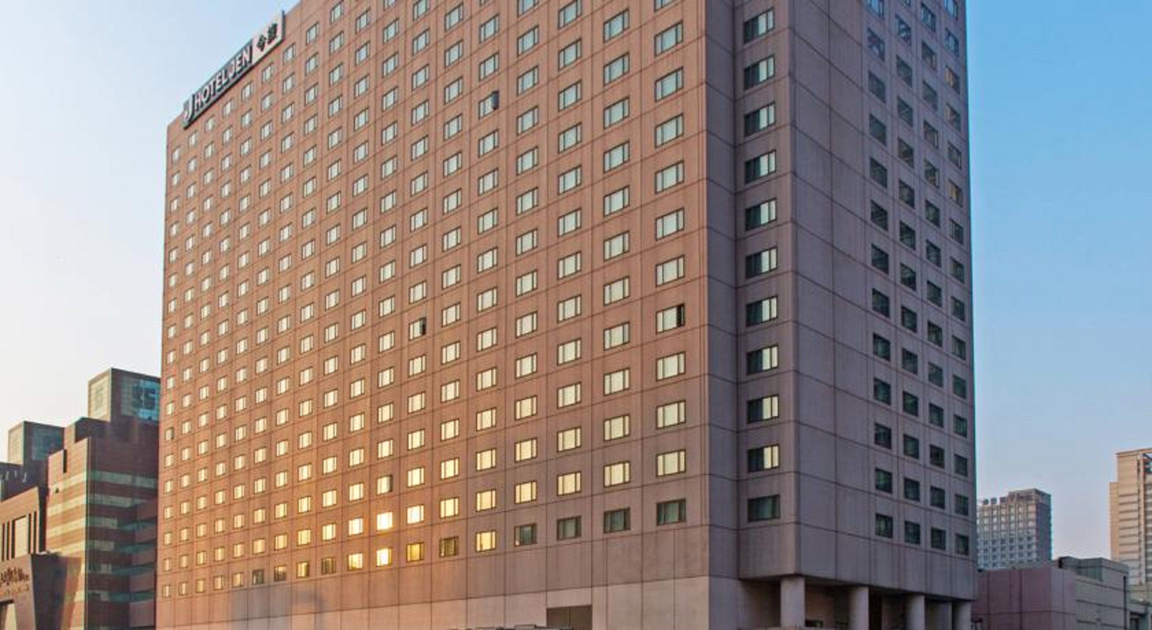 Alibaba https://cdn.alibaba.ir/ostorage/hotel/images/91FE8330/2C52A075148CB79D3D6FCE6D2DC89ED1.jpg