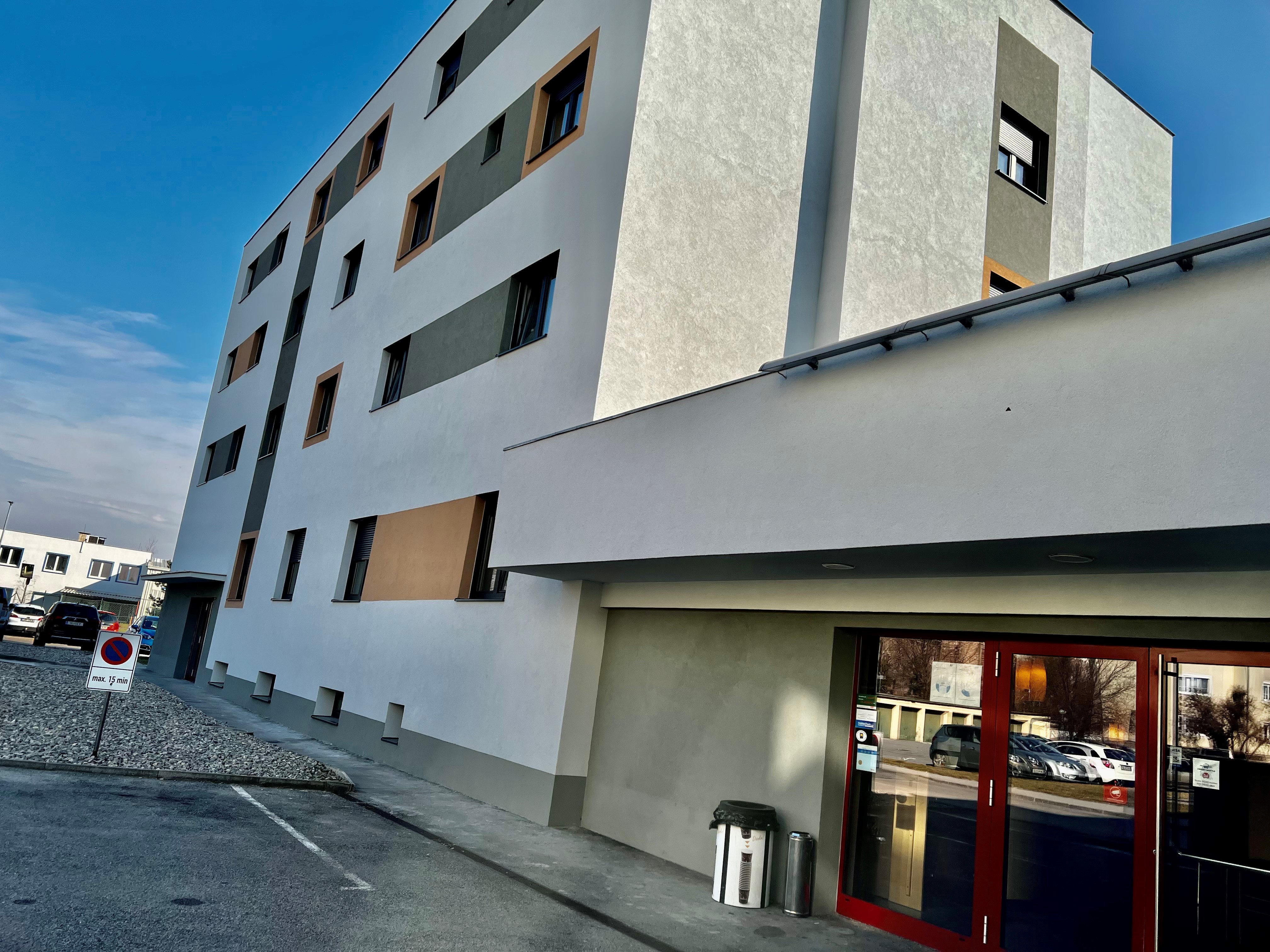 Alibaba https://cdn.alibaba.ir/ostorage/hotel/images/9246BCBF/B6584D954F0270A32DCF01F814047CA1.jpg