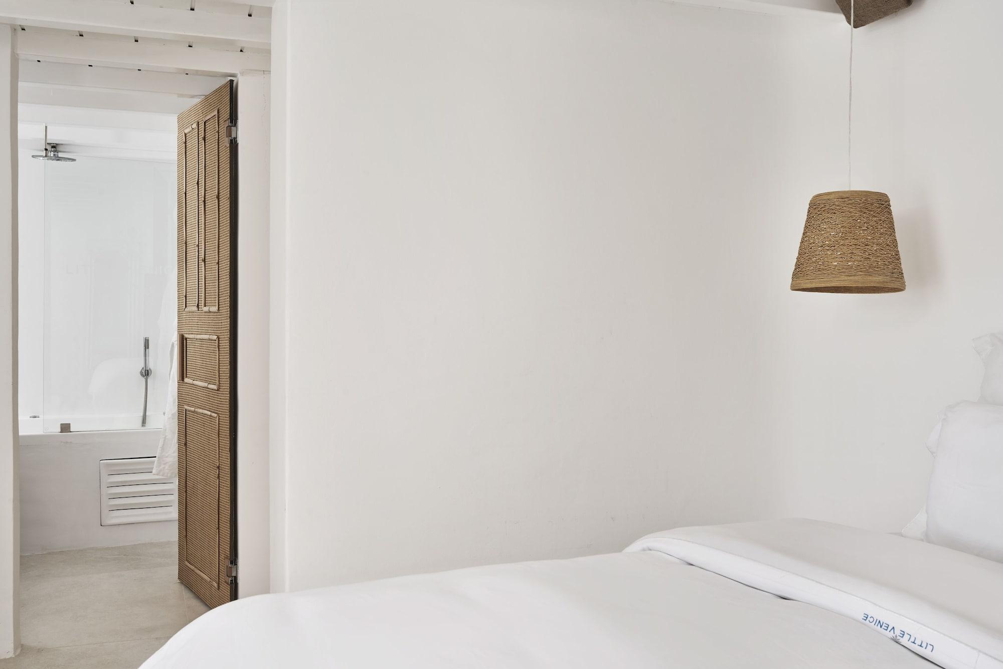 هتل Little Venice Suites میکونوس