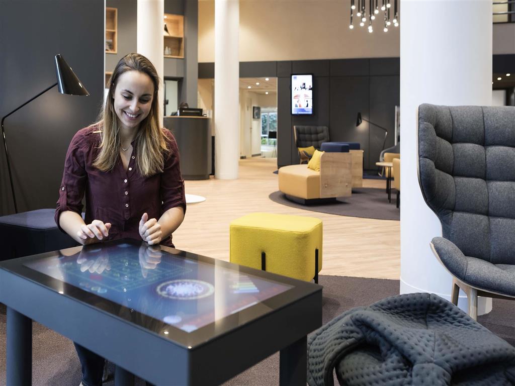 هتل Novotel Château de Versailles Le Chesnay