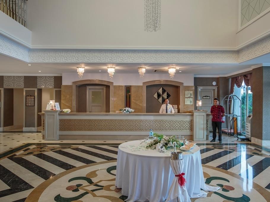 هتل Side Crown Serenity Gündogdu