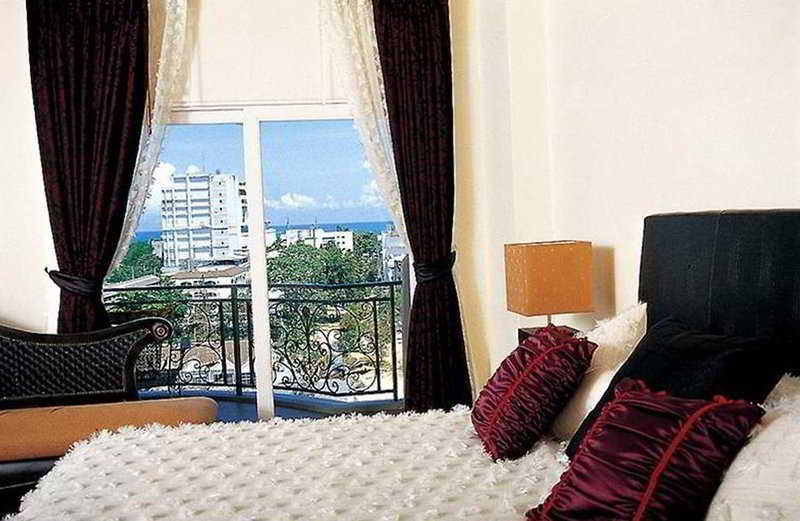 هتل LK Metropole Chon Buri