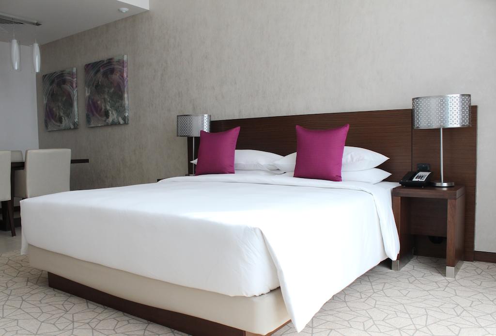 عکس های Hotel Hyatt Place Dubai Al Rigga Residences