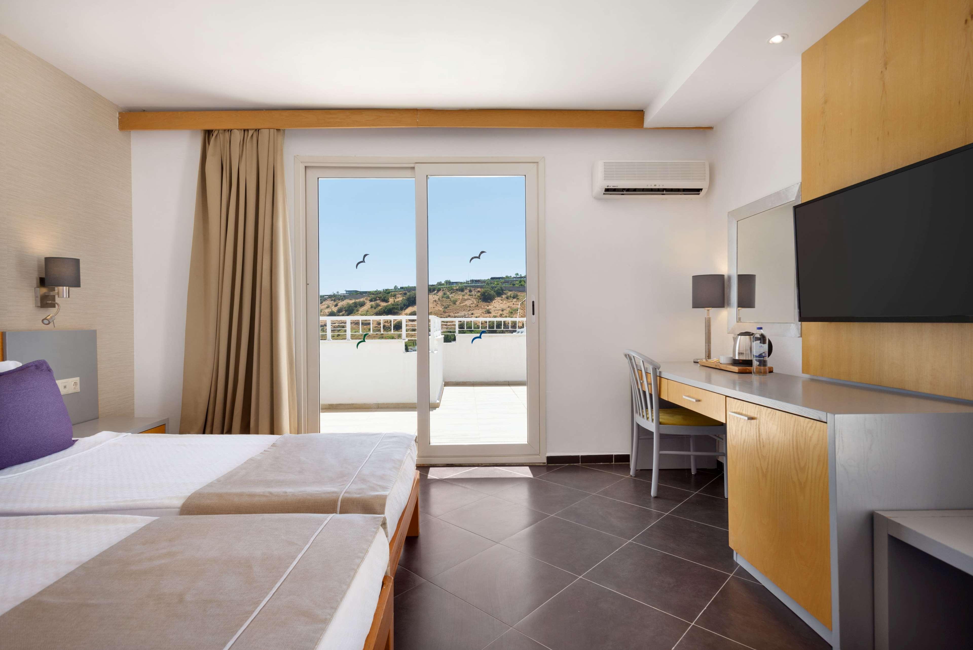 هتل La Quinta by Wyndham Bodrum بدروم