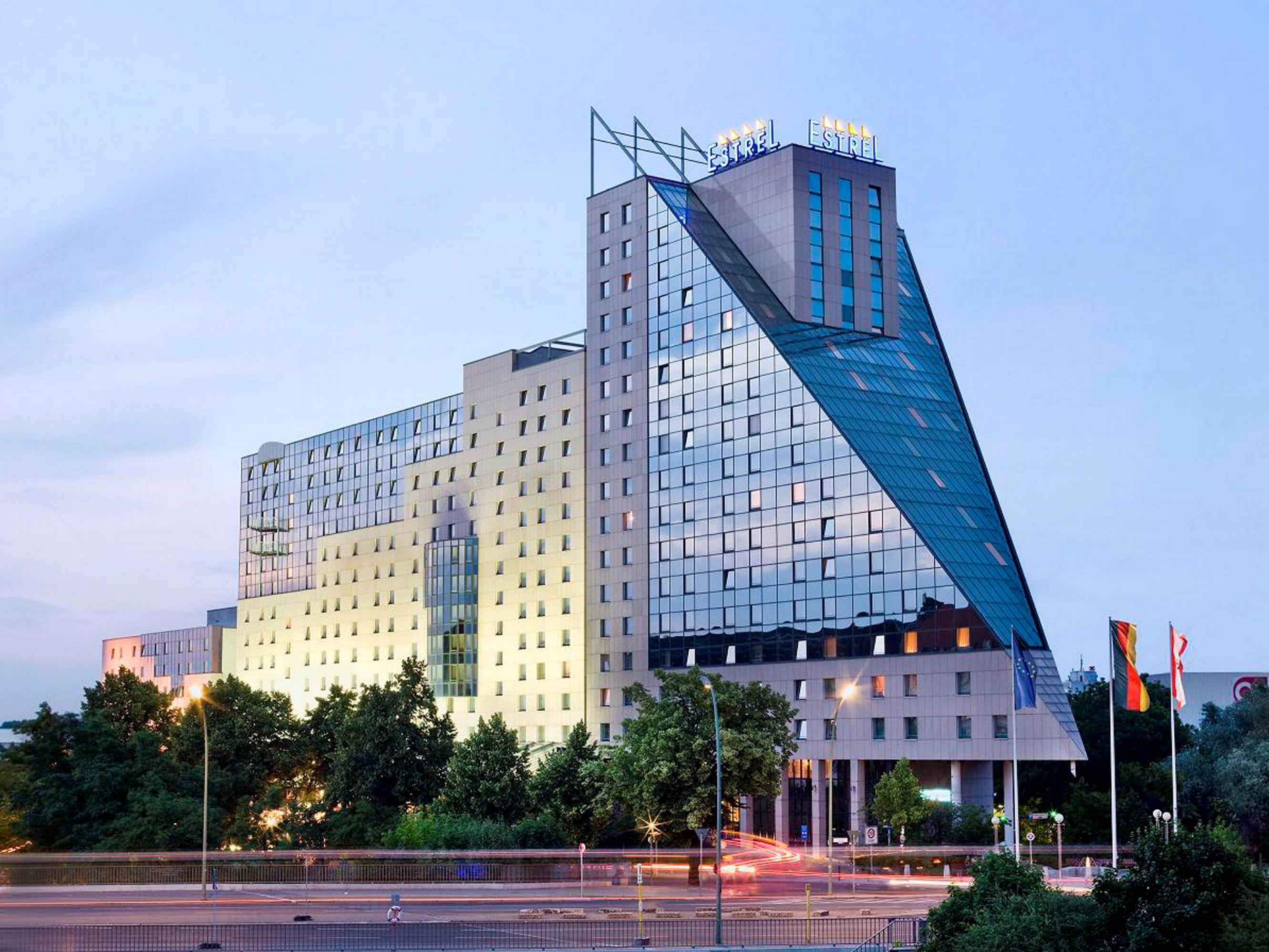 Alibaba https://cdn.alibaba.ir/ostorage/hotel/images/961D337E/7A04EC82BC501004F8999BAF86859D1E.jpg
