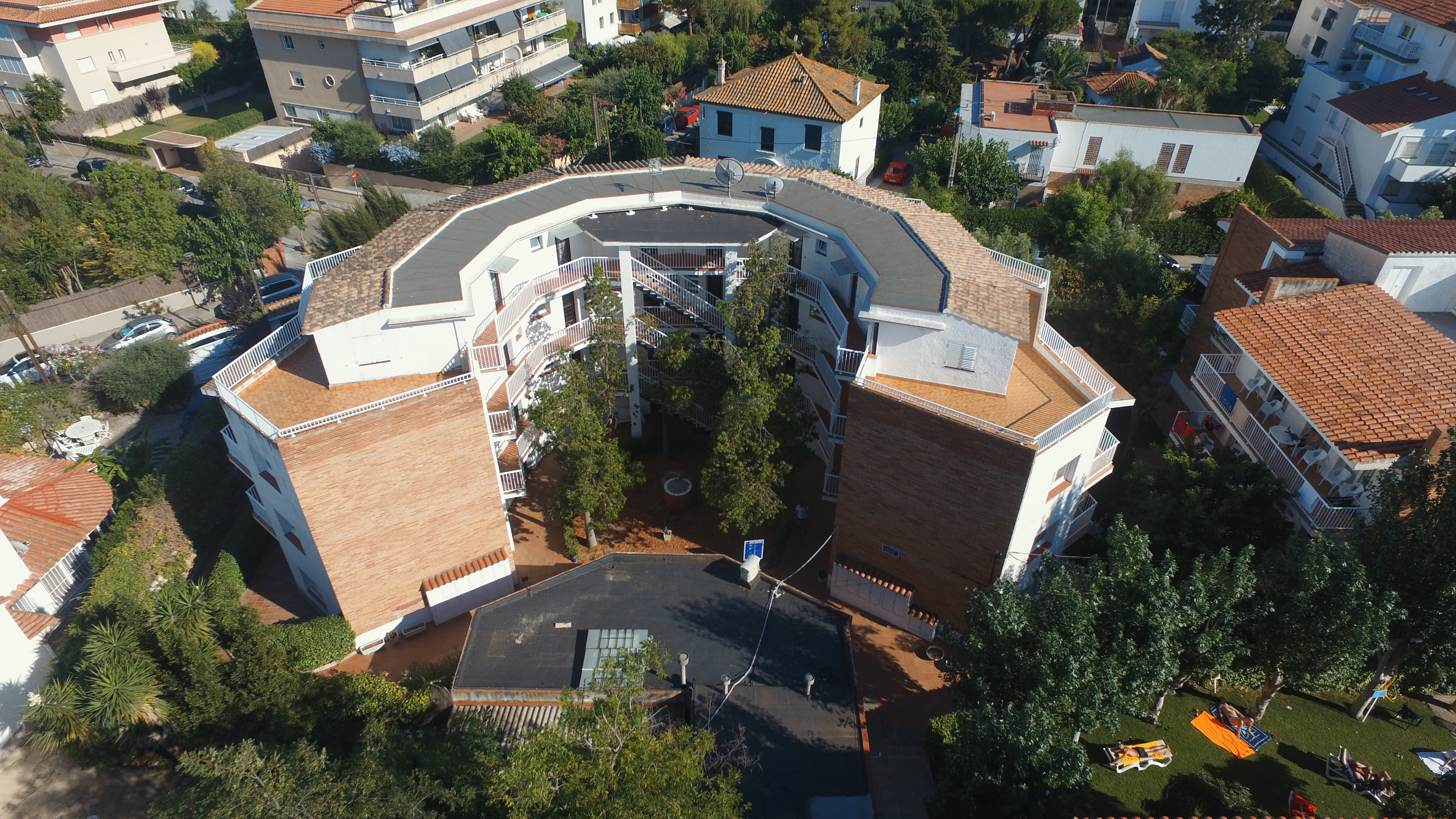 Alibaba https://cdn.alibaba.ir/ostorage/hotel/images/96815BA6/EC798CCFE0145F8224E224AC6635CD34.JPG