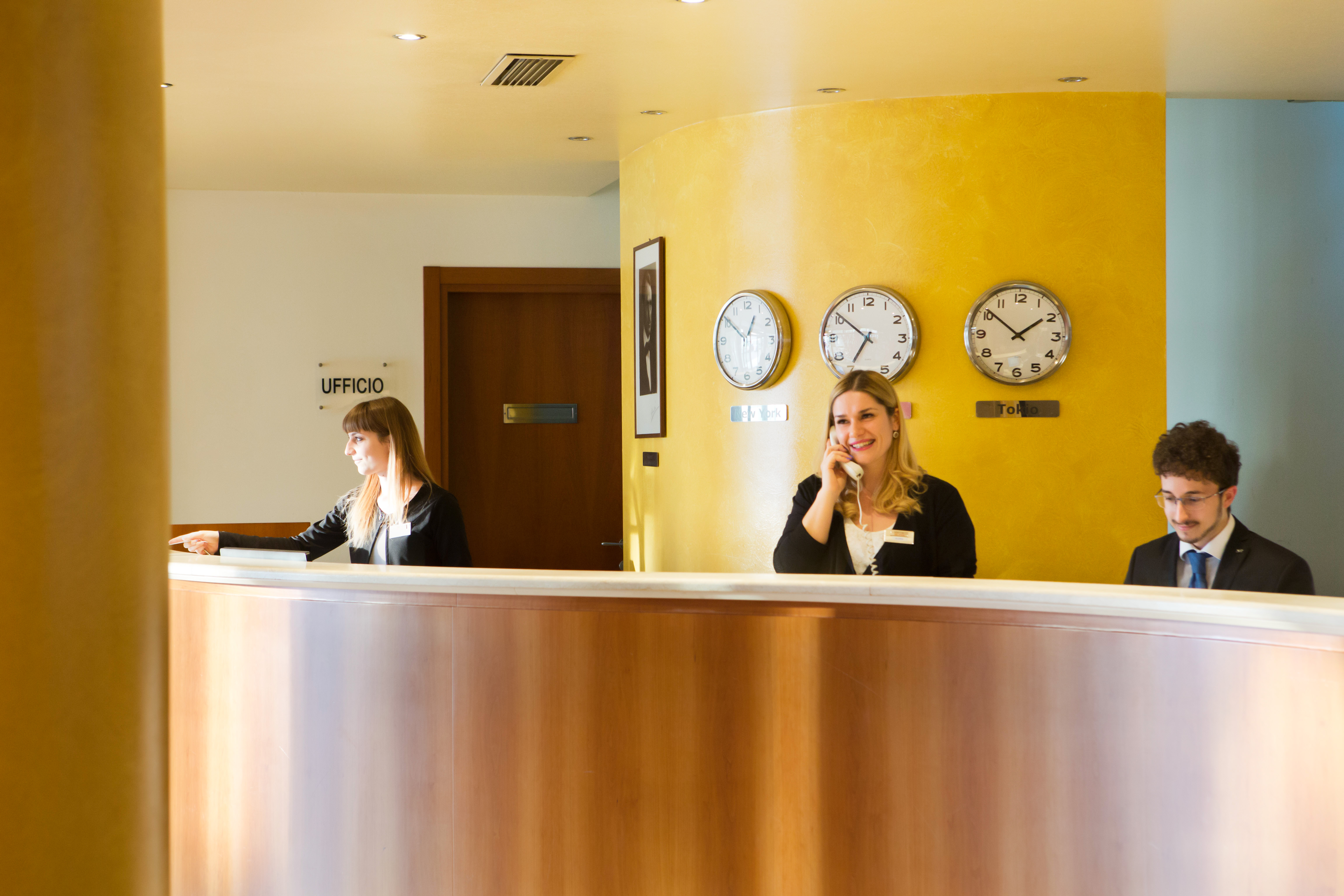 Alibaba https://cdn.alibaba.ir/ostorage/hotel/images/96E51D97/8D4B820C1C5B660779C6C871C3A75989.jpg