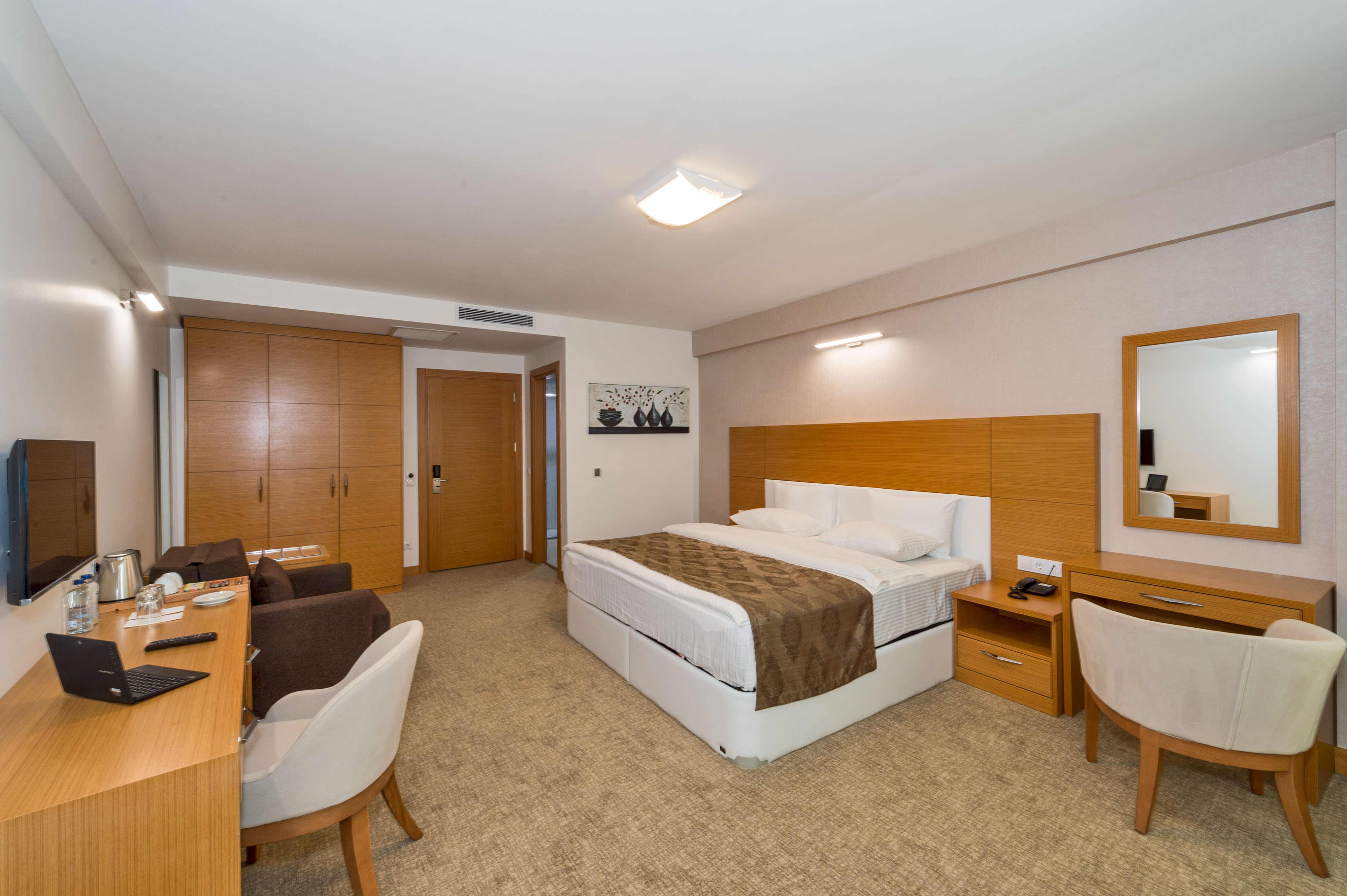 هتل Mien Suites Istanbul استانبول