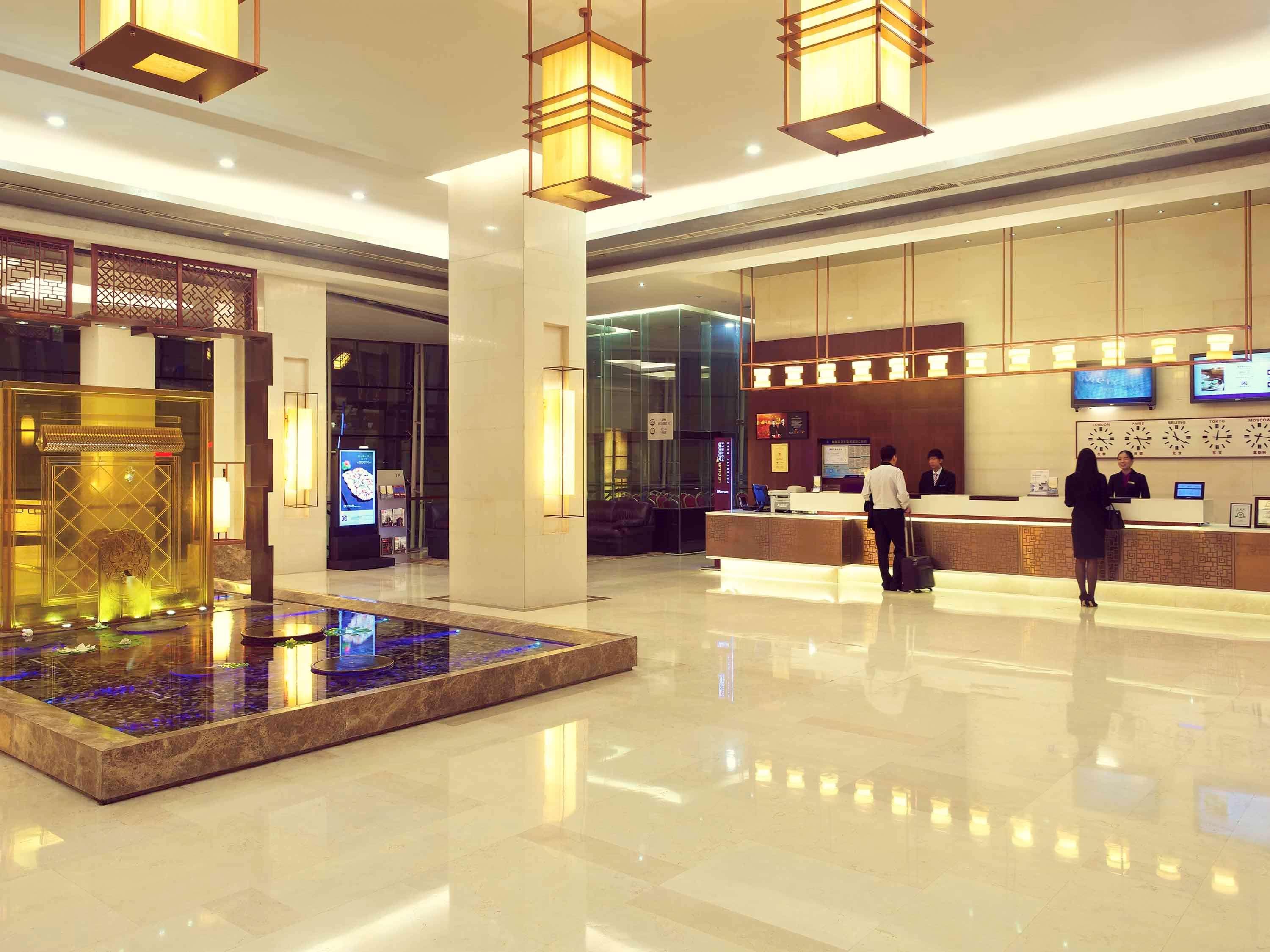 Alibaba https://cdn.alibaba.ir/ostorage/hotel/images/975663DD/5575F4A71841E93393545D9BDC91CBA3.jpg