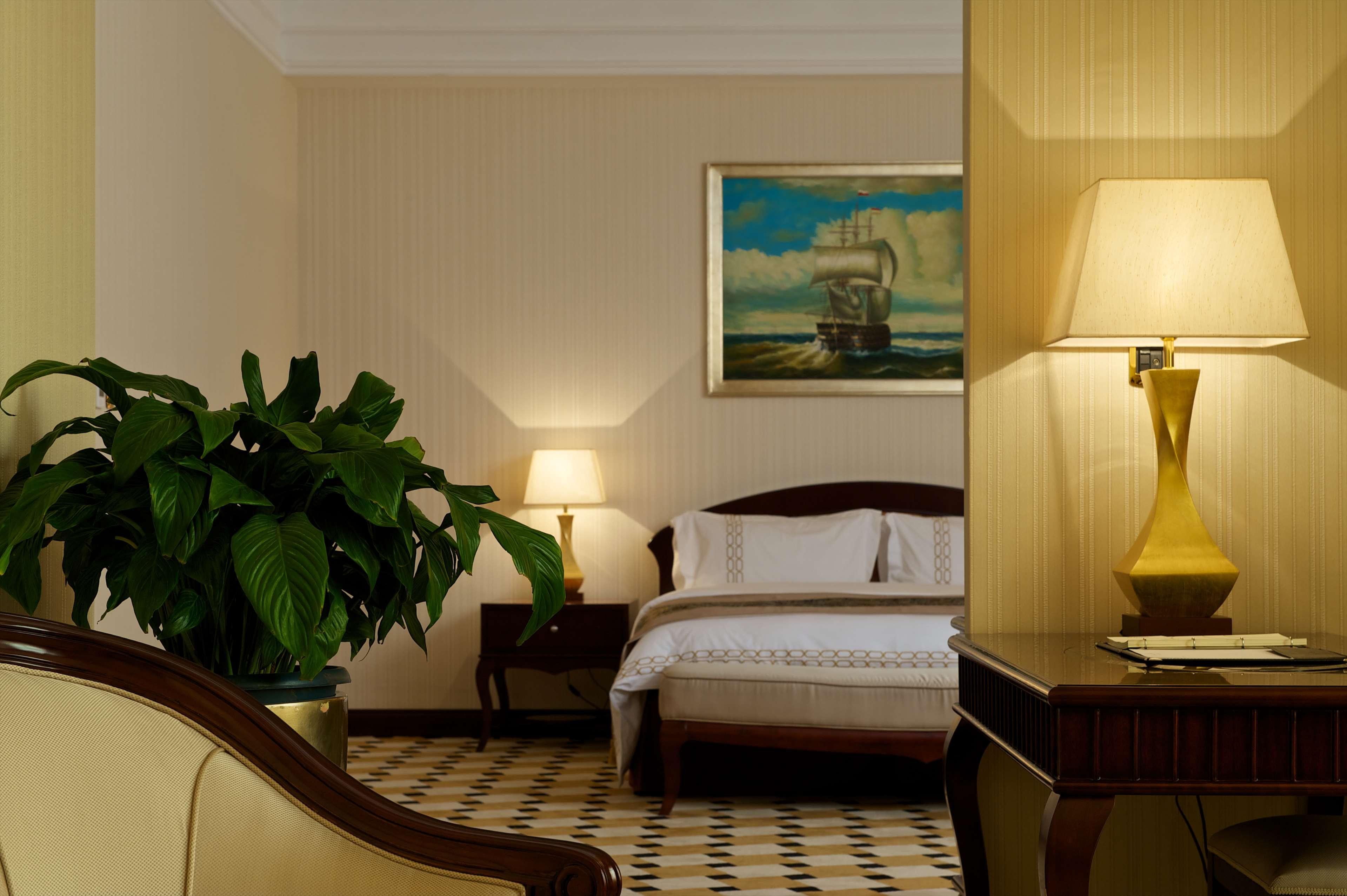 Alibaba https://cdn.alibaba.ir/ostorage/hotel/images/984A2188/CE21D2D7FC83410BB4ACFFEADE1FE068.jpg