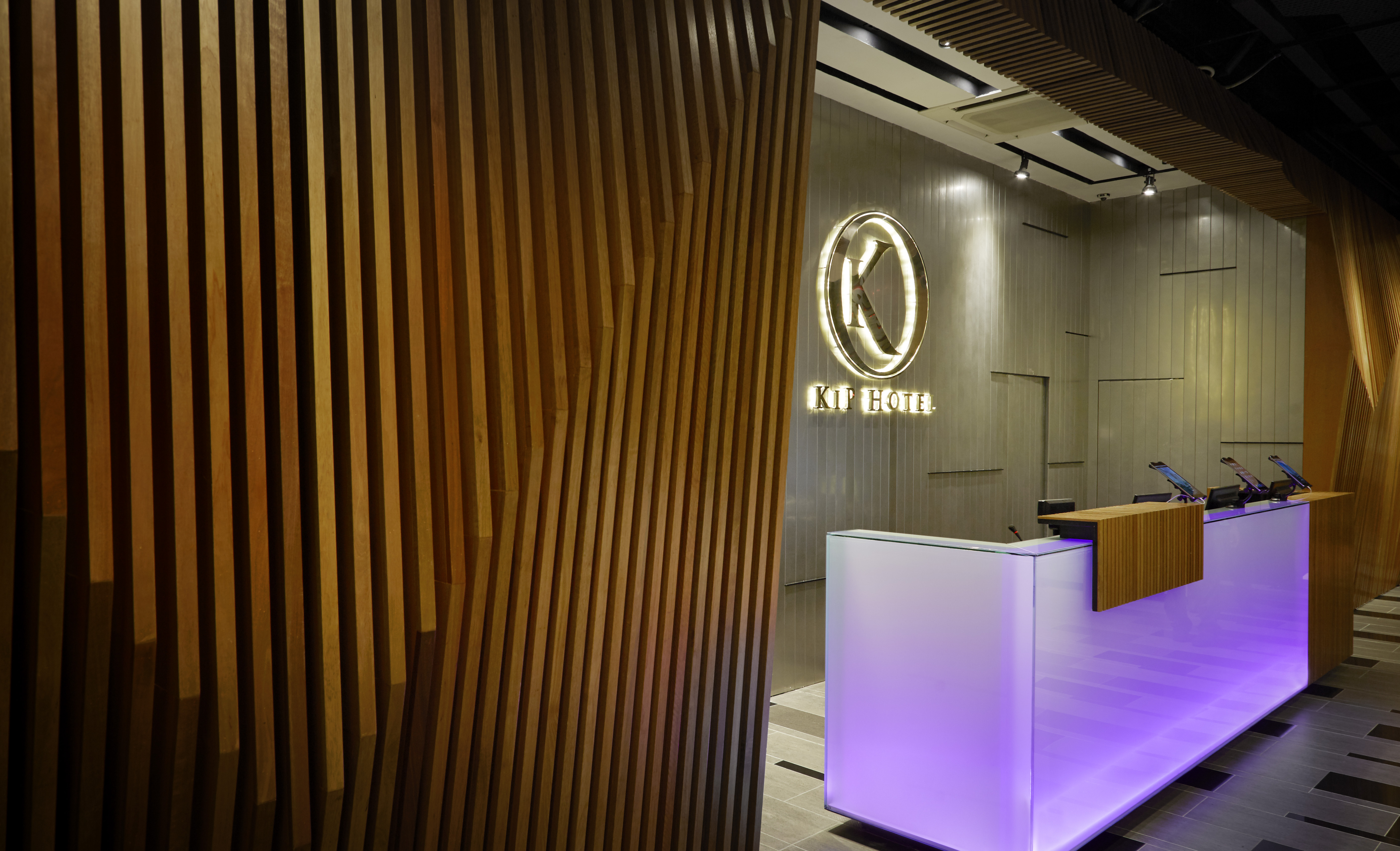 Alibaba https://cdn.alibaba.ir/ostorage/hotel/images/9850B85F/B22C90F3036602AE51F0DF5243693AE3.jpg