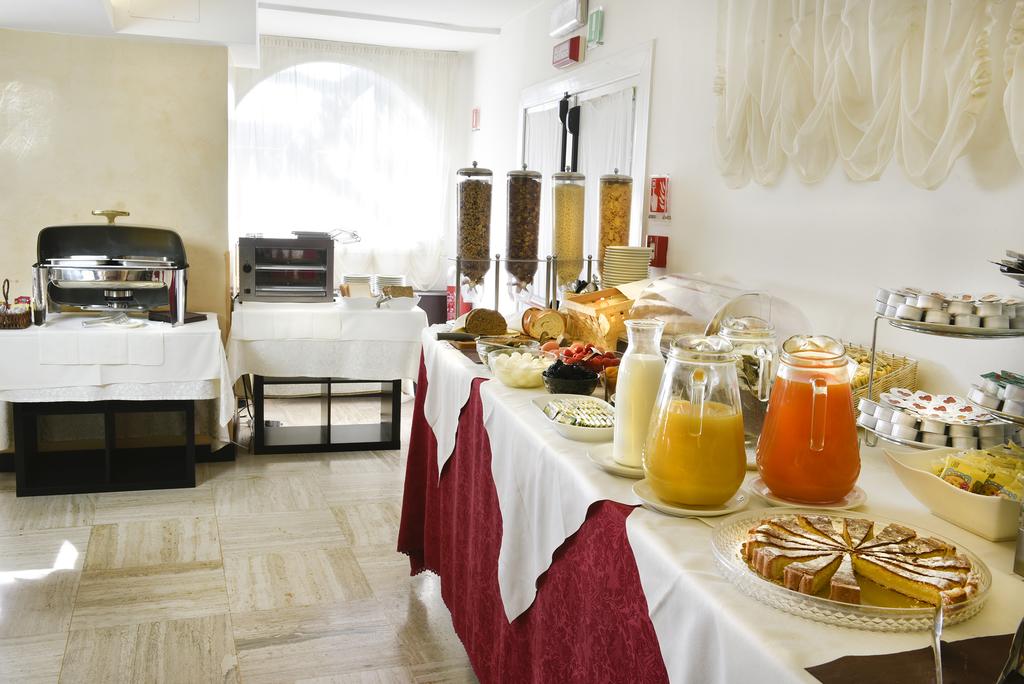 هتل Petit Palais ونیز