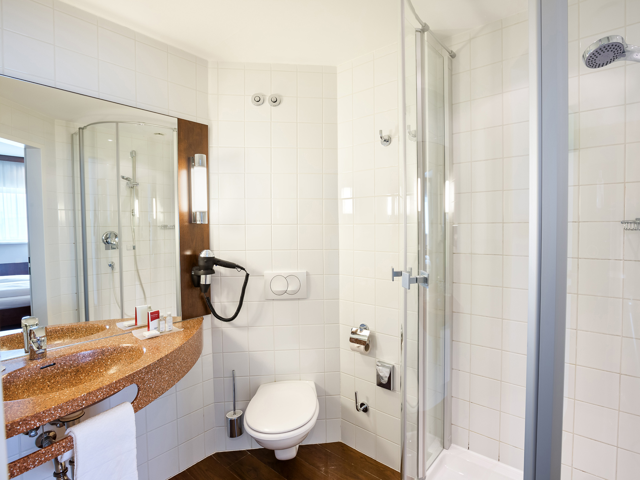 هتل Austria Trend Hotel Salzburg Mitte Salzburg