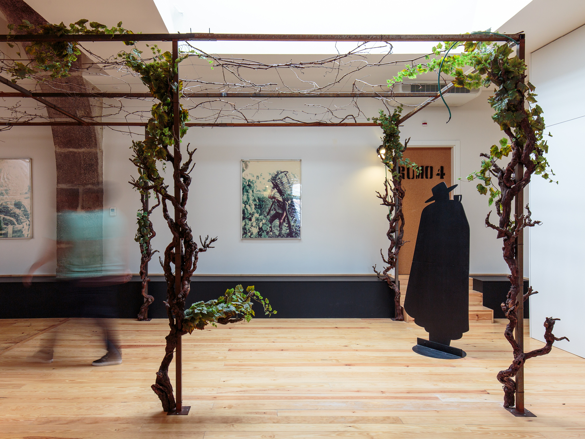 هتل The House of Sandeman - Hostel & Suites Vila Nova de Gaia