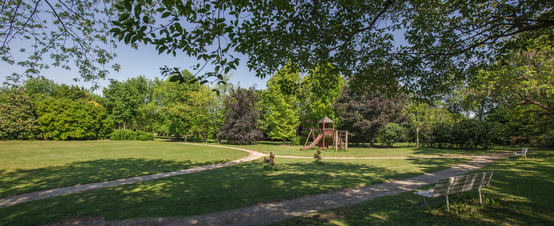 Alibaba https://cdn.alibaba.ir/ostorage/hotel/images/9A80490C/902767AECC47AA6434515BAC1D498ABA.jpg