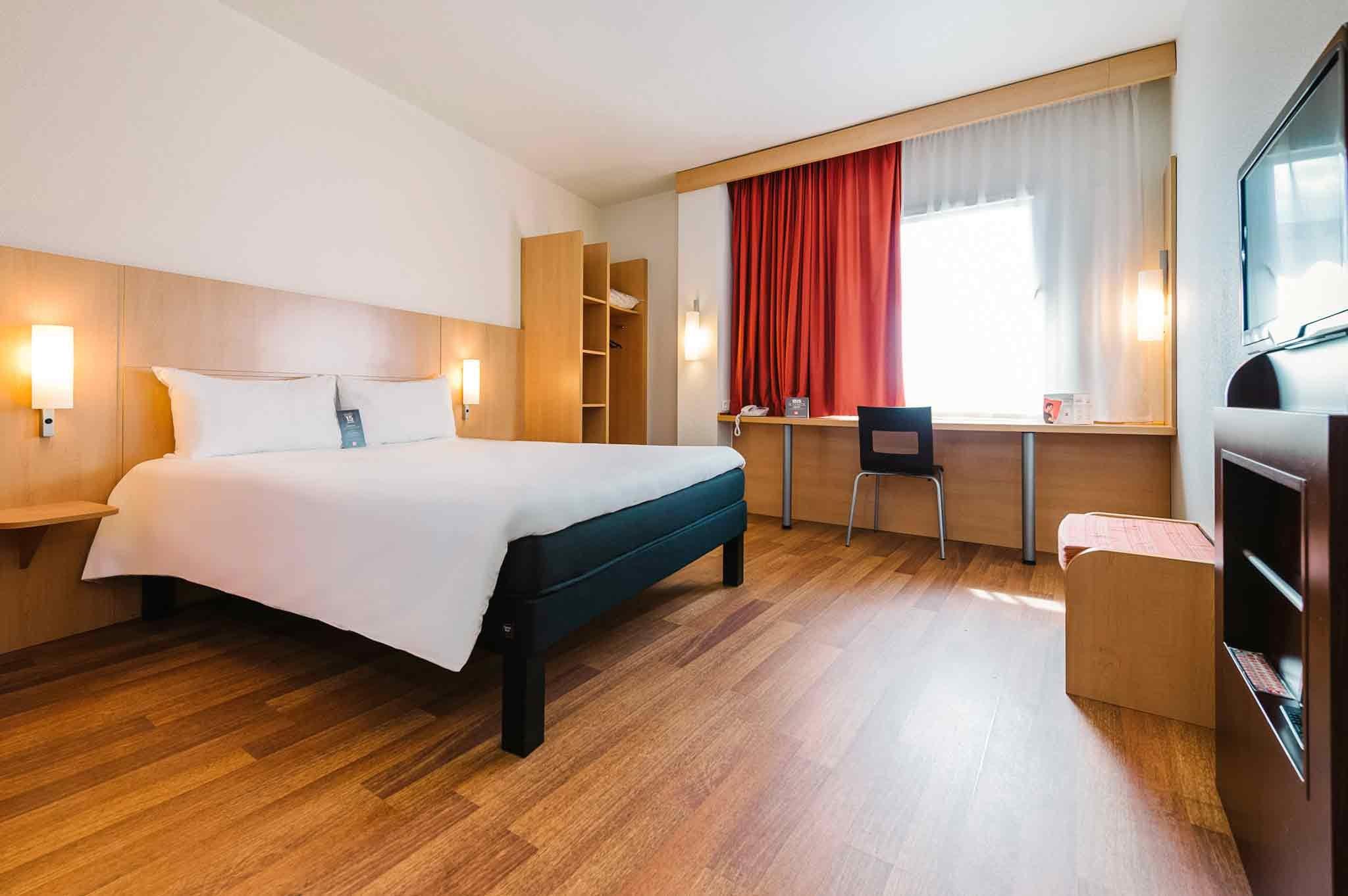 Alibaba https://cdn.alibaba.ir/ostorage/hotel/images/9B0E1AA6/10015B96FCB3438DB270B1893A3CE593.jpg