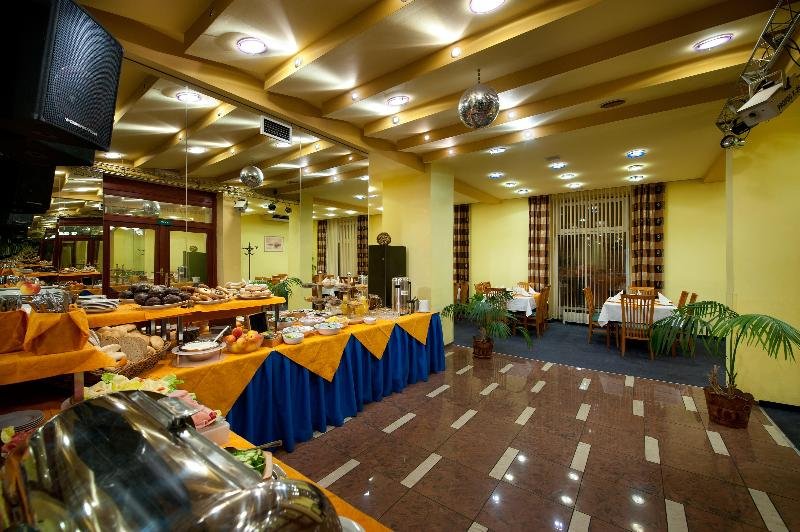 هتل Henrietta پراگ