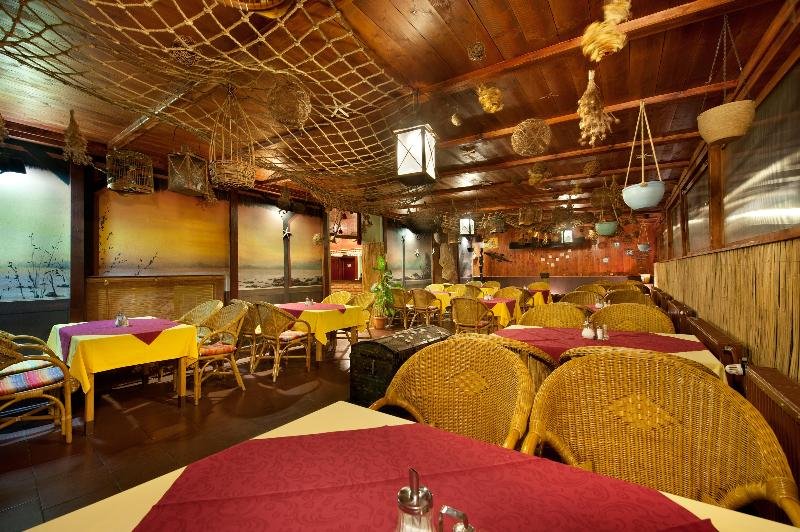 Alibaba https://cdn.alibaba.ir/ostorage/hotel/images/9B95206C/CC3A2FA5869D4D7090B0AE98F1AE9C34.jpg