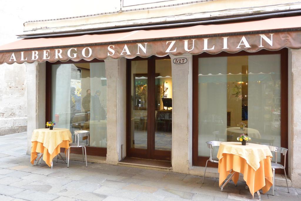 تصاویر Hotel San Zulian
