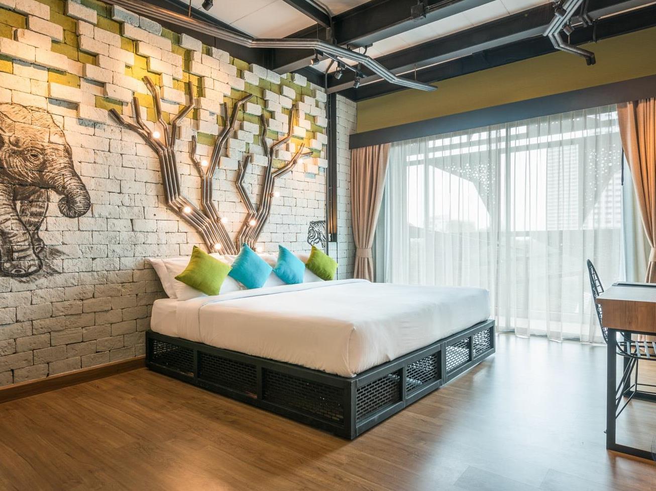 هتل Sea Crest By Jomtien Chon Buri