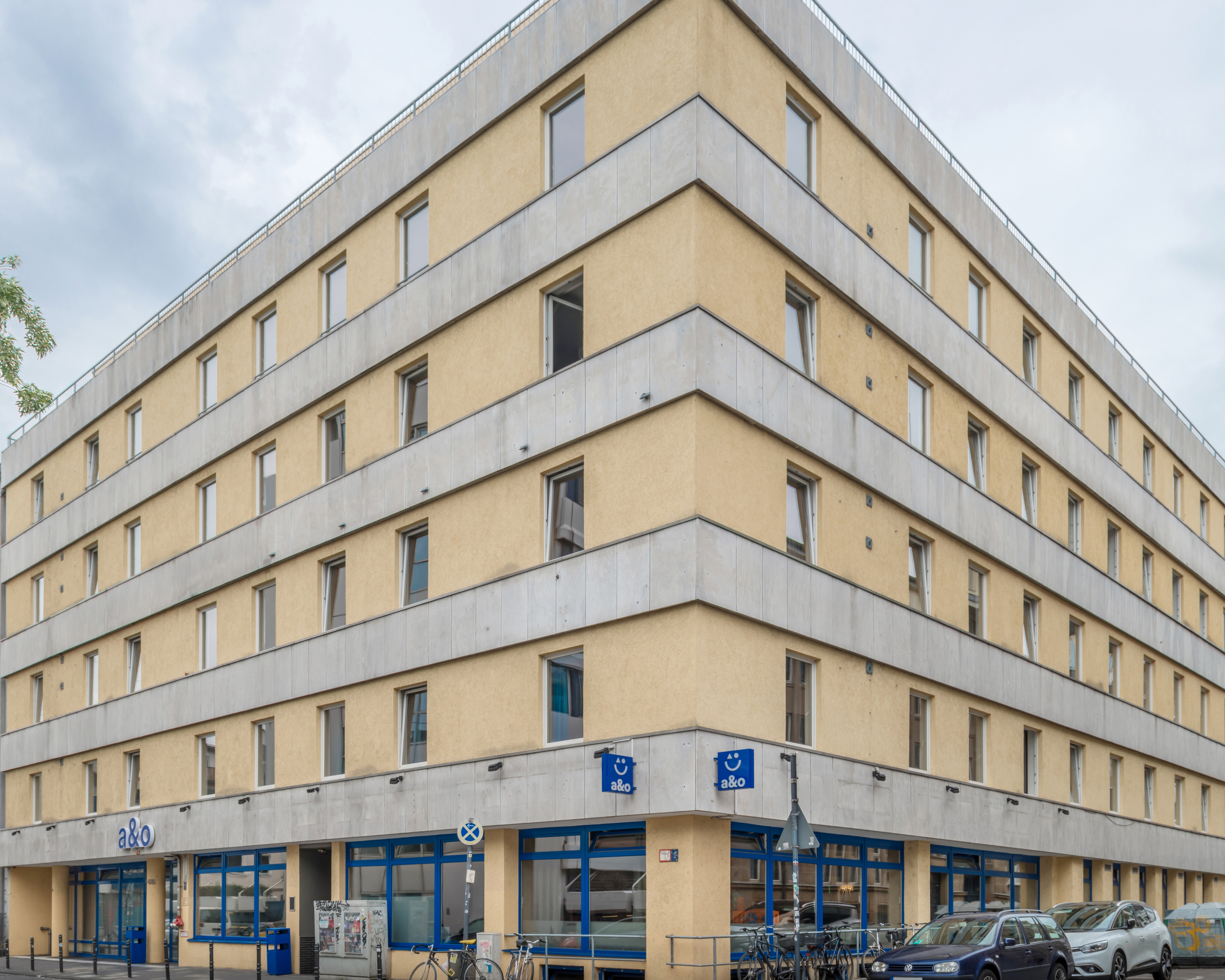 Alibaba https://cdn.alibaba.ir/ostorage/hotel/images/9D54D7F8/AFEA7FEBA18D0827702EBC4AAC5BD145.jpg