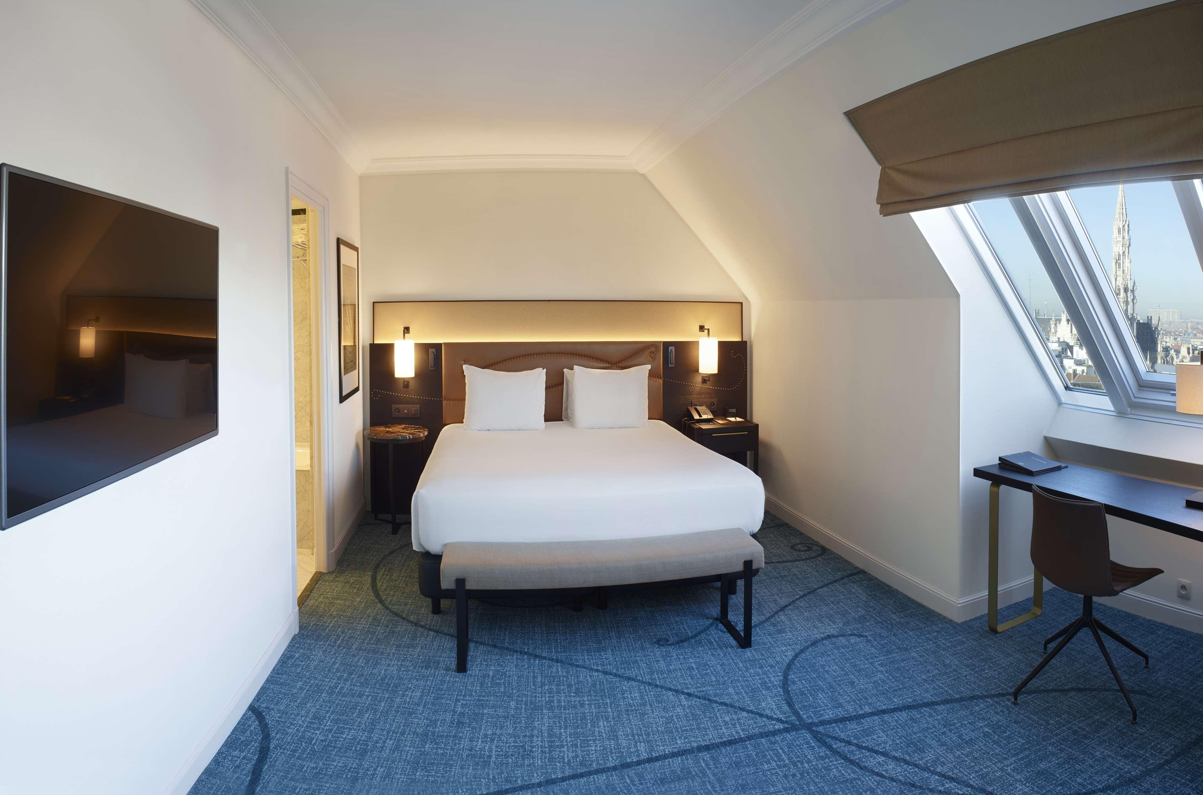 هتل Hilton Brussels Grand Place بروکسل
