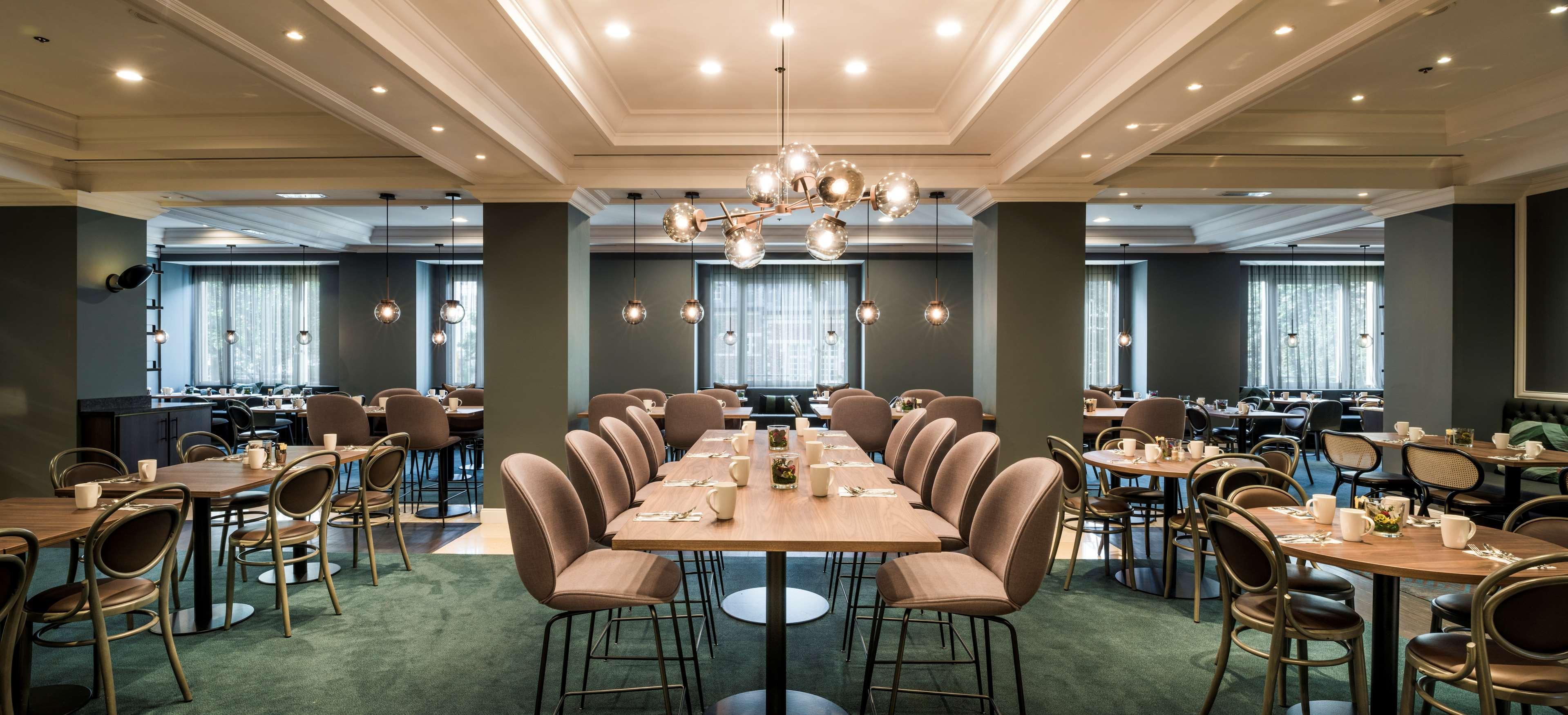 هتل Hilton Brussels Grand Place بروکسل