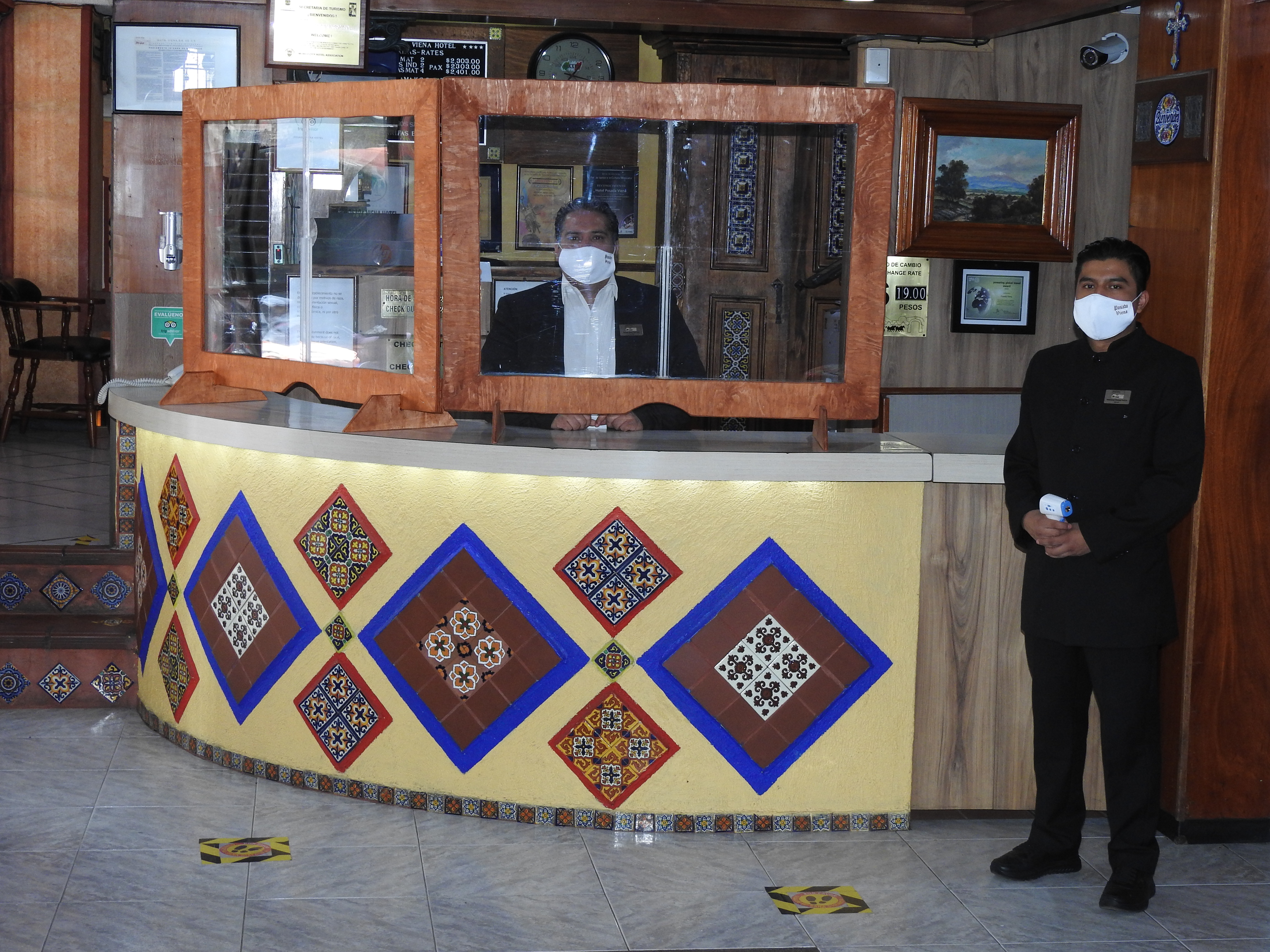 Alibaba https://cdn.alibaba.ir/ostorage/hotel/images/9DE6676C/AF3F33EF6A31CFD70FA962F4959CD12A.JPG