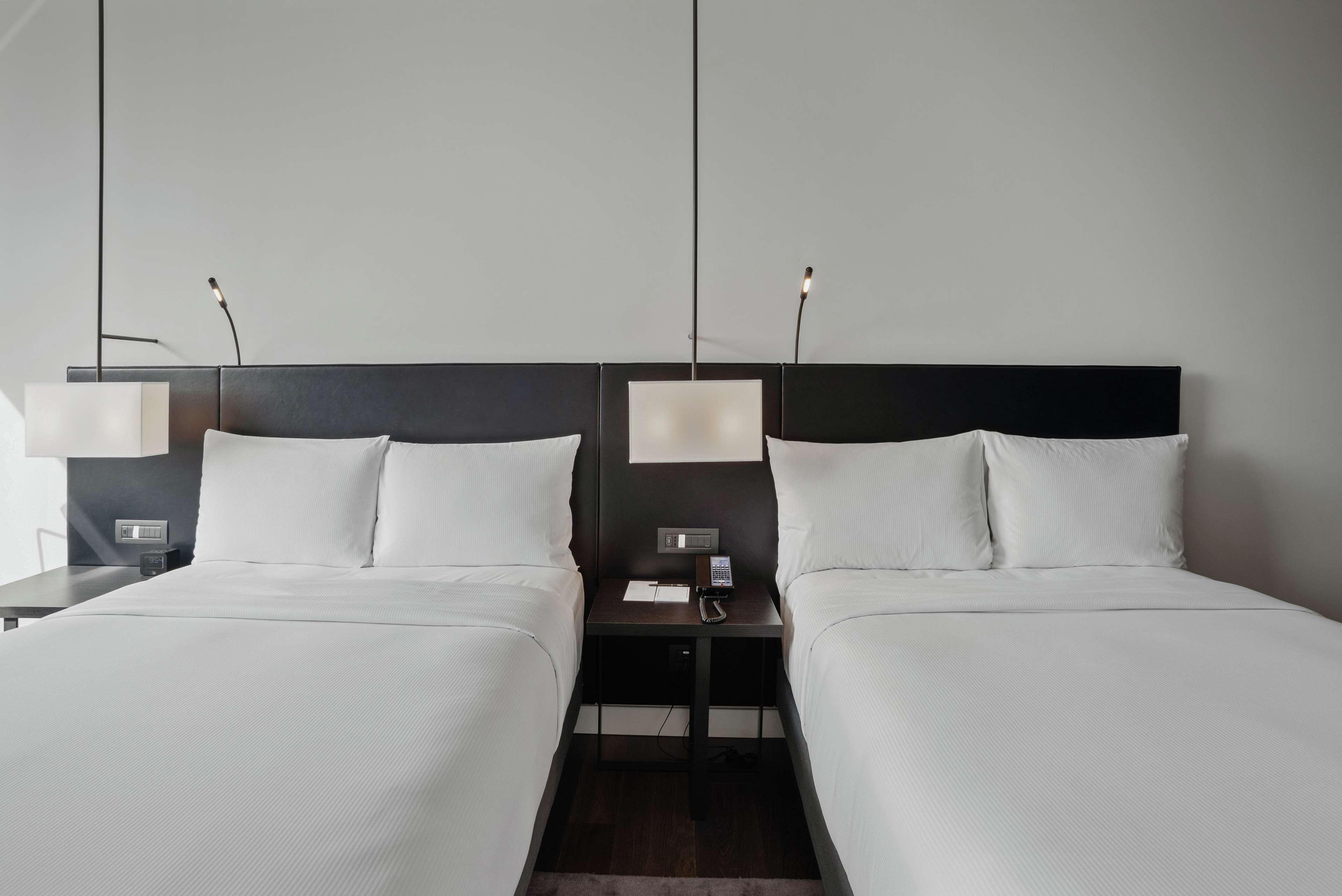 هتل Hilton Lake Como کومو