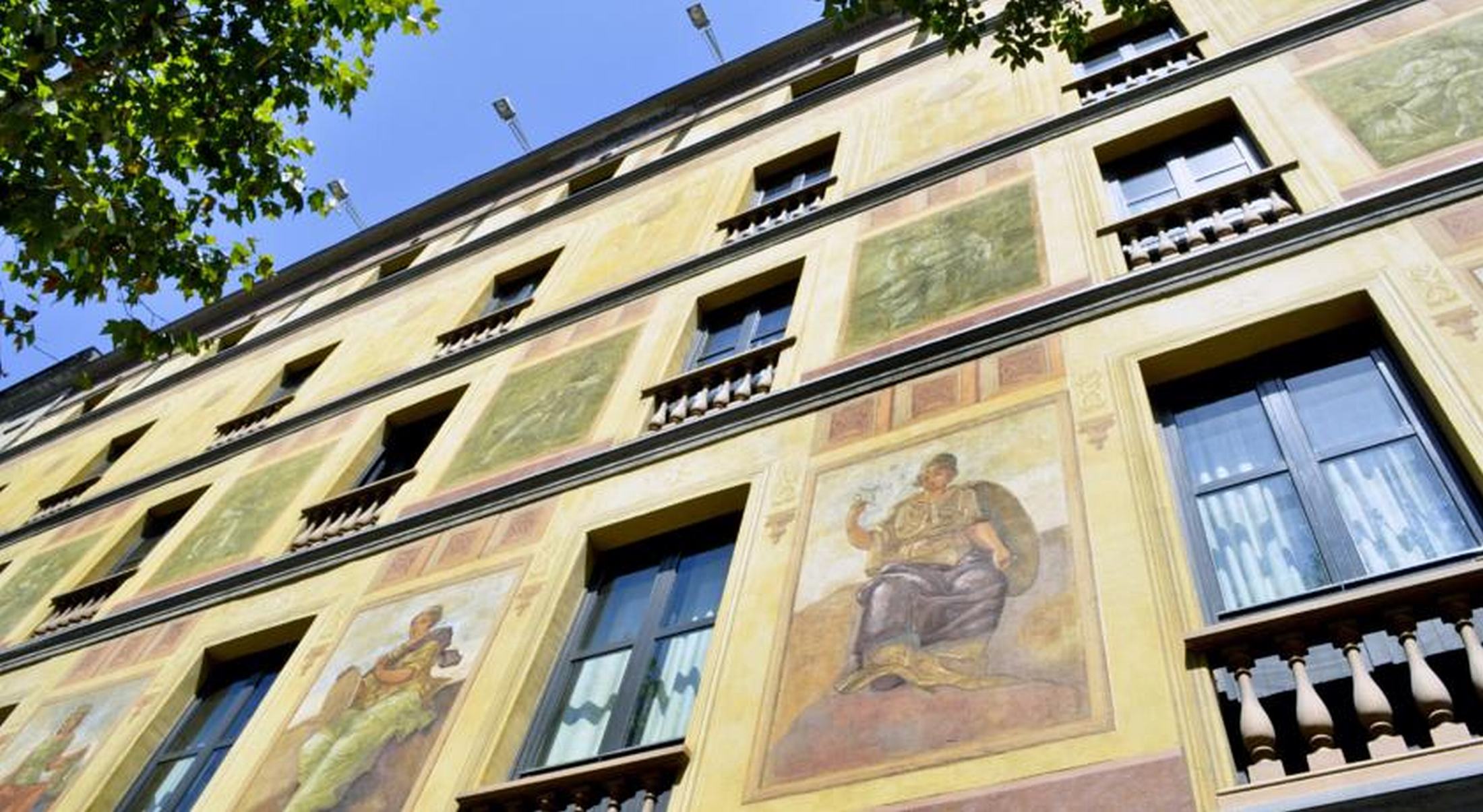 Alibaba https://cdn.alibaba.ir/ostorage/hotel/images/9F1570AC/9CD6449EBF00EB17F88F4D69DA95ED60.jpg