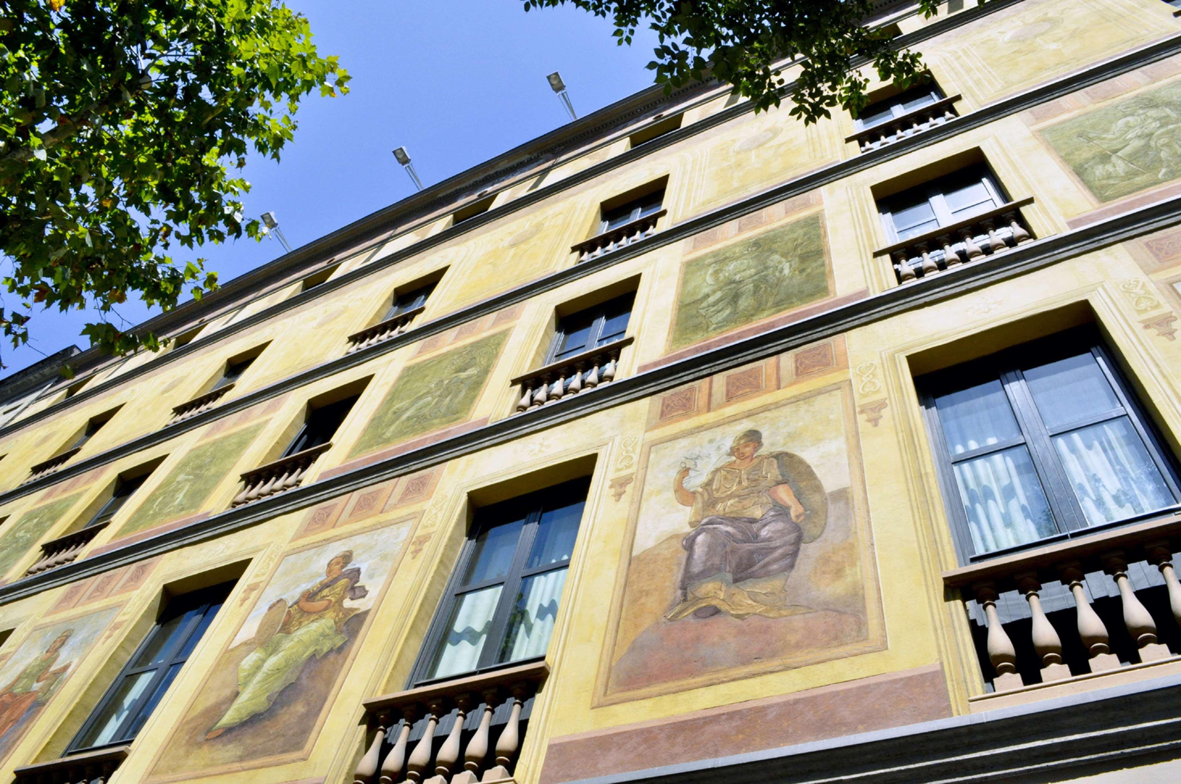 هتل Catalonia Eixample 1864 بارسلونا