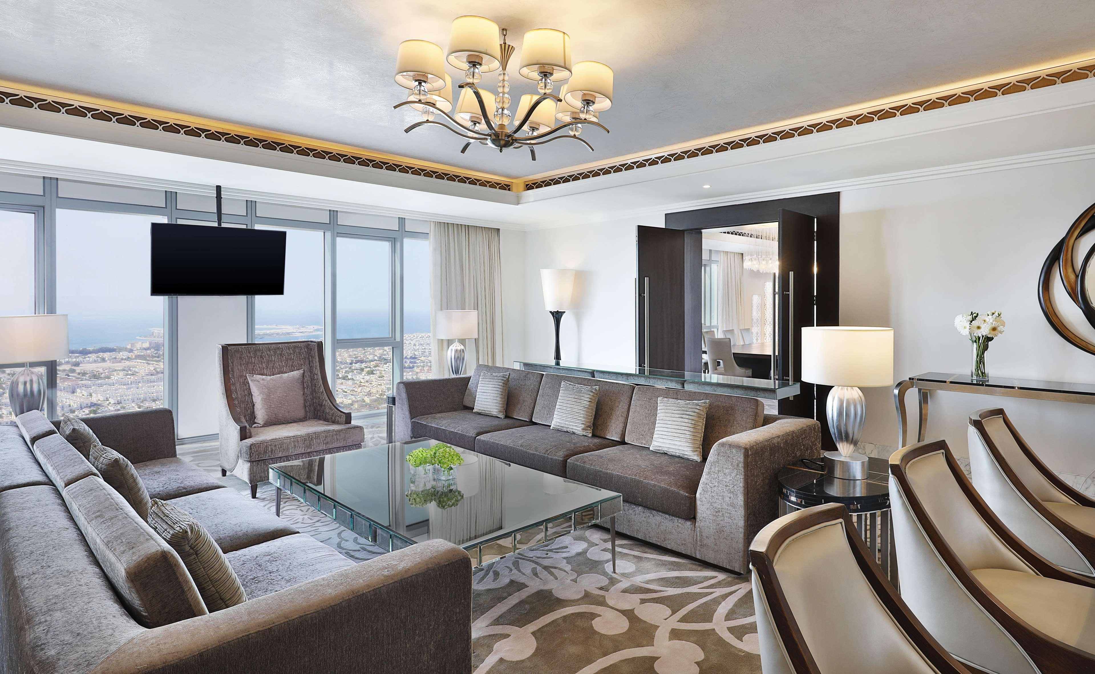 تصاویر Hotel Hilton Dubai Al Habtoor City