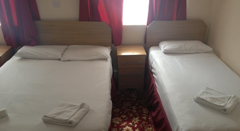 هتل Park Hotel Illford Ilford